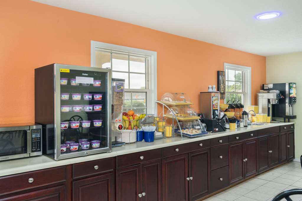 Days Inn by Wyndham Statesville