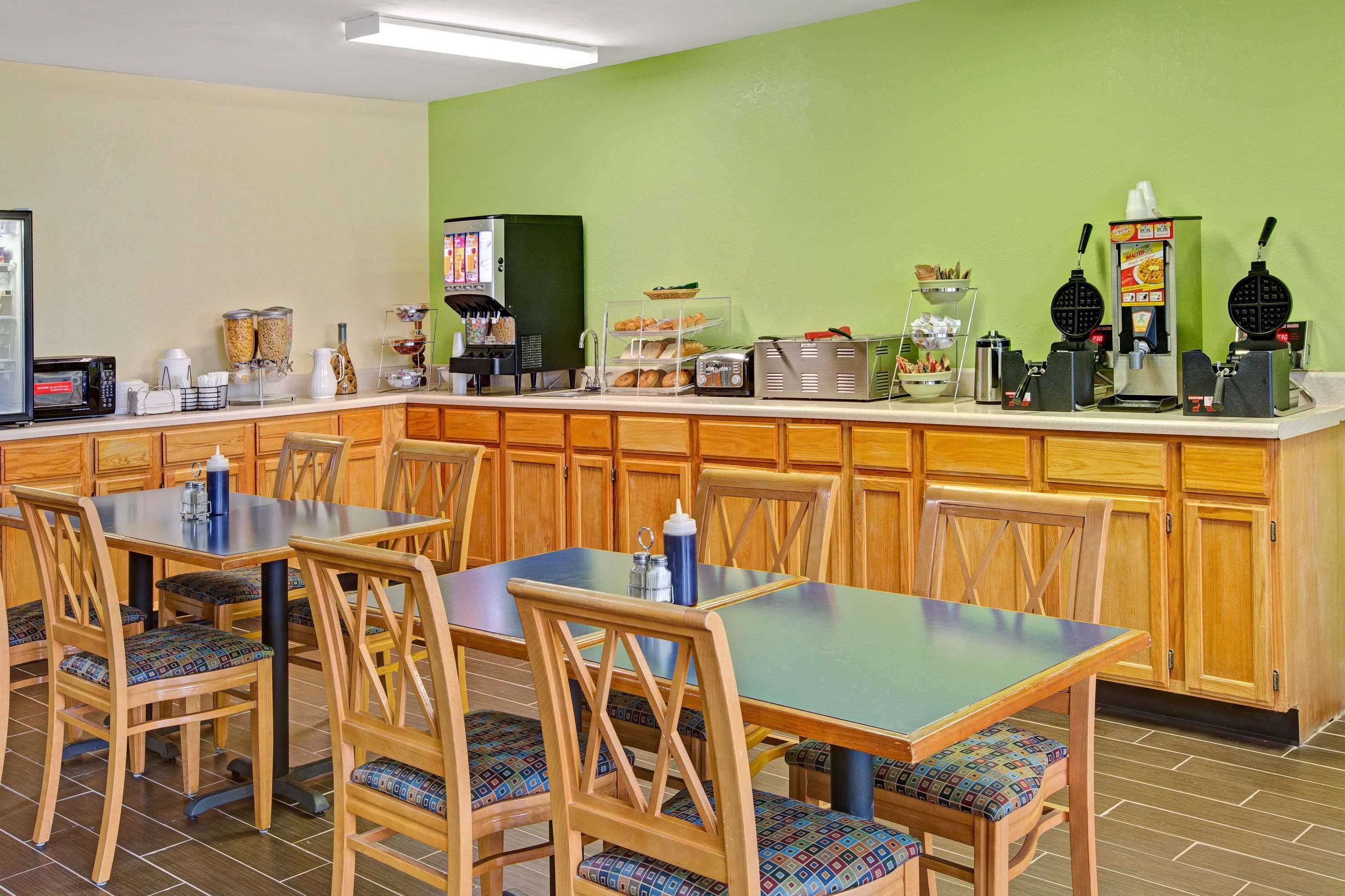 Microtel Inn & Suites by Wyndham Statesville