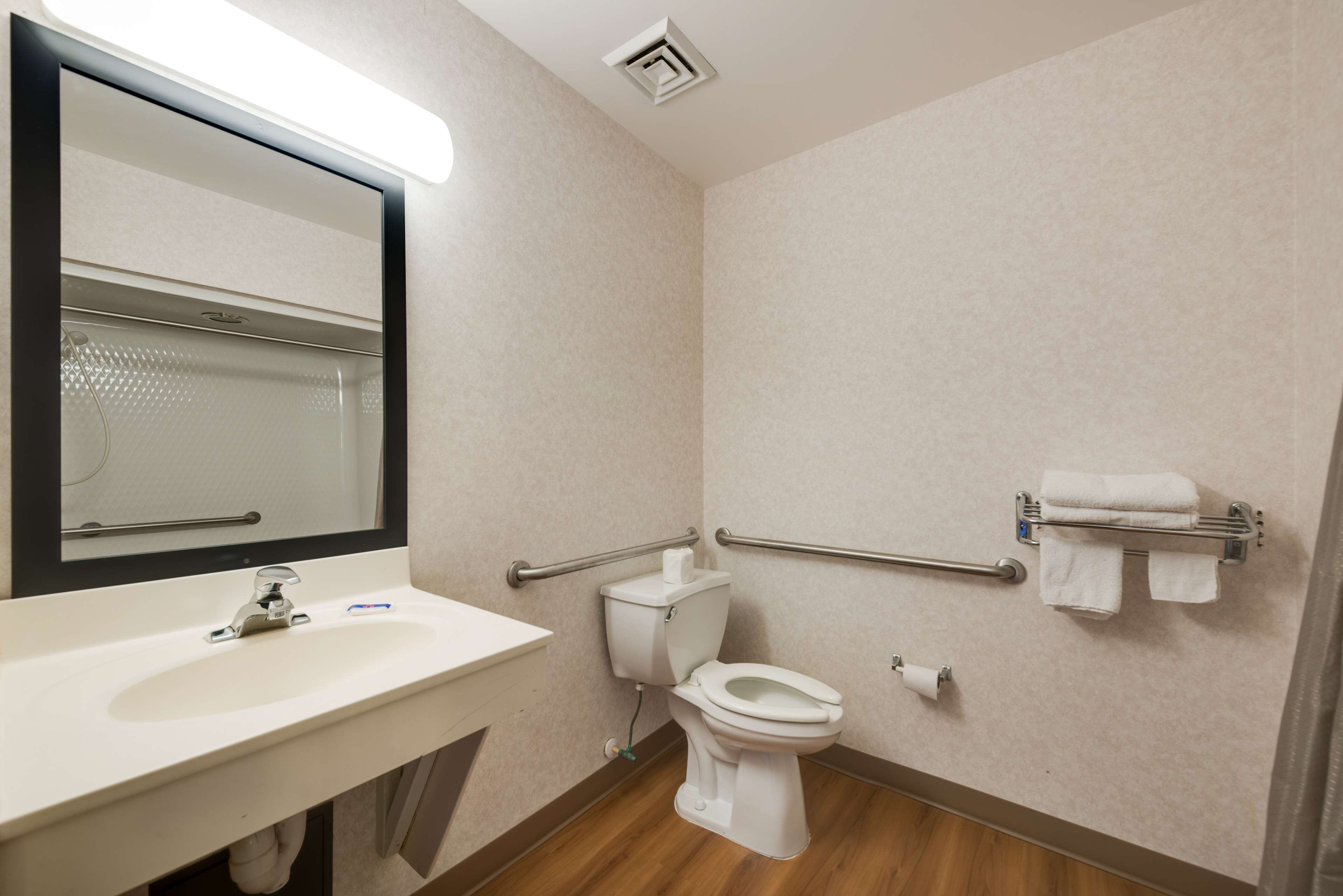 Motel 6 Statesville