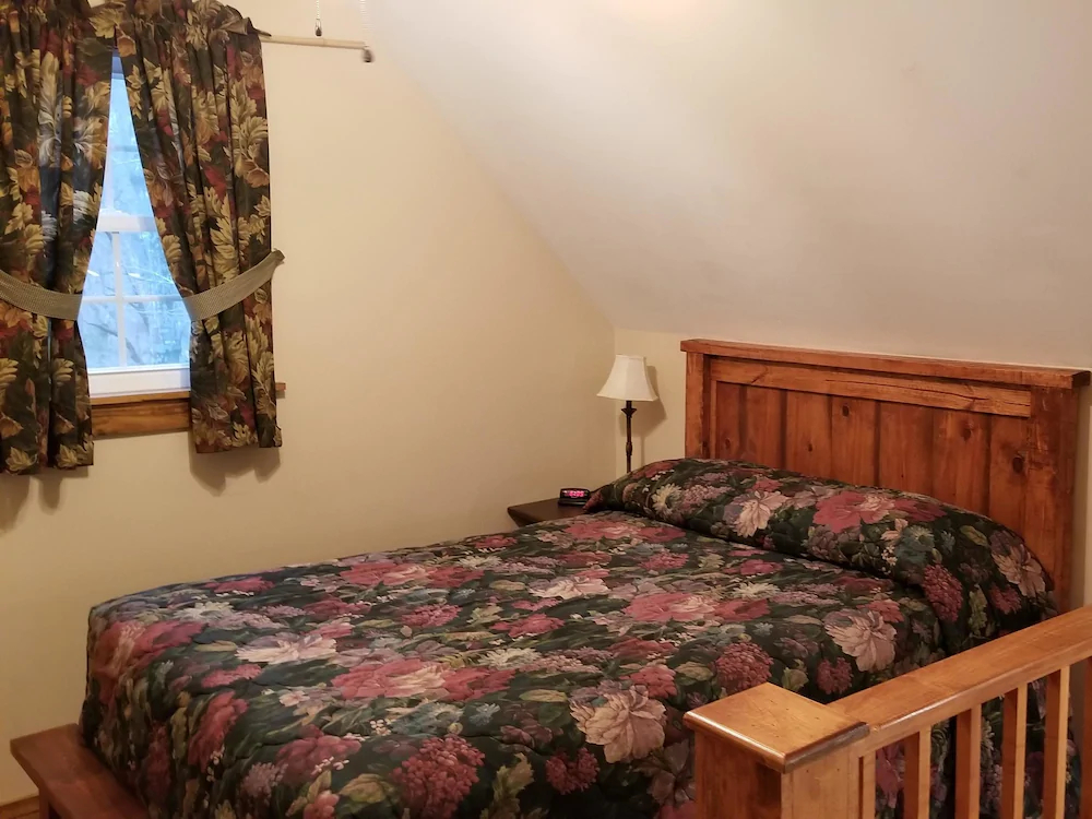 Uwharrie Cabins