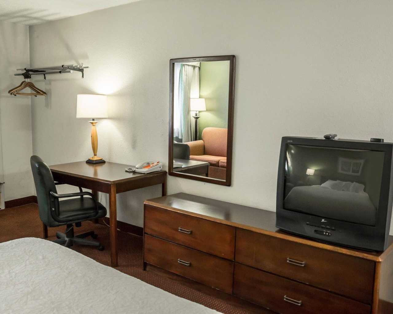 Econo Lodge North Washington