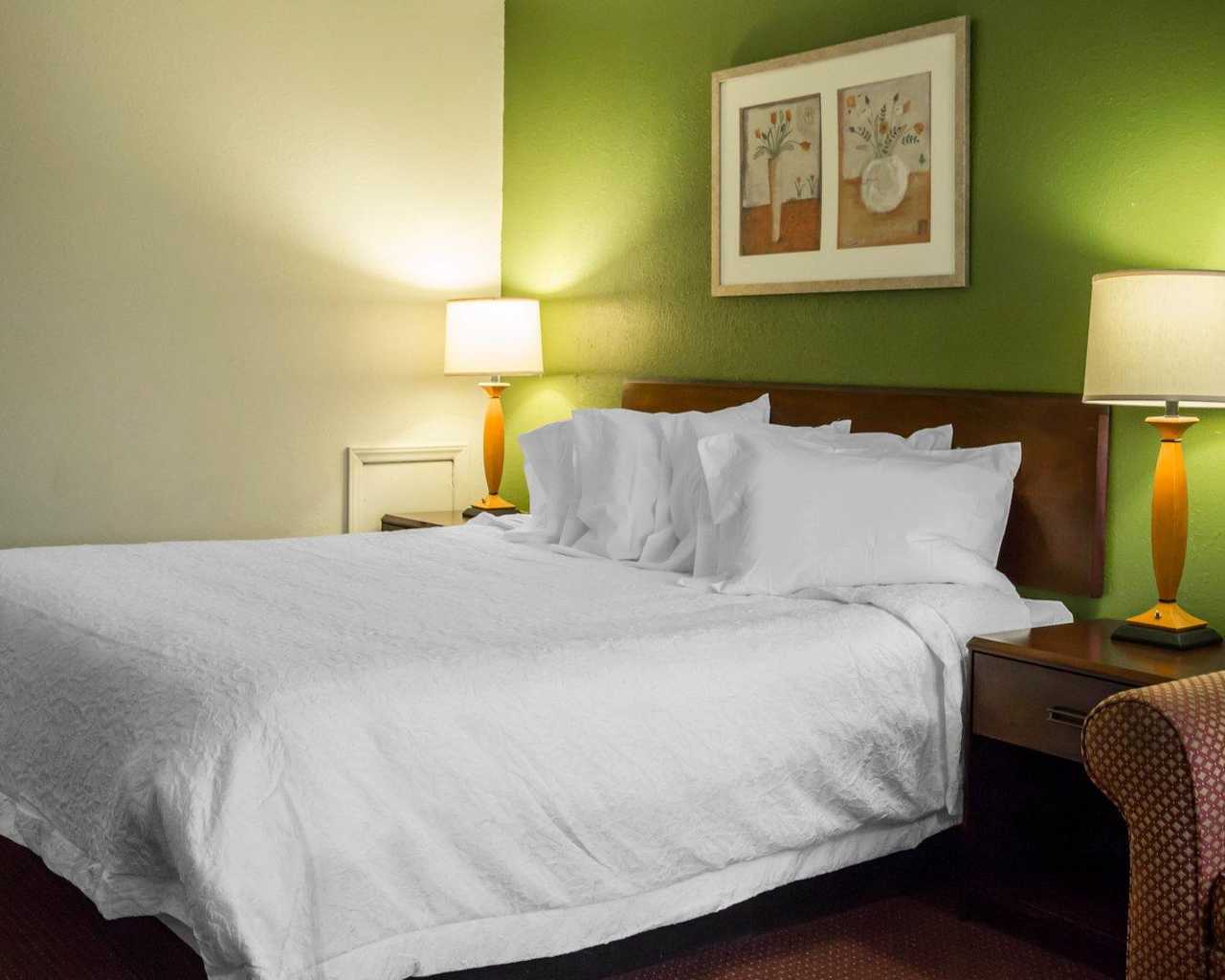 Econo Lodge North Washington