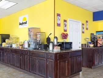 Days Inn by Wyndham Washington