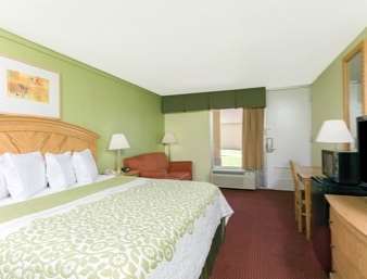 Days Inn by Wyndham Washington