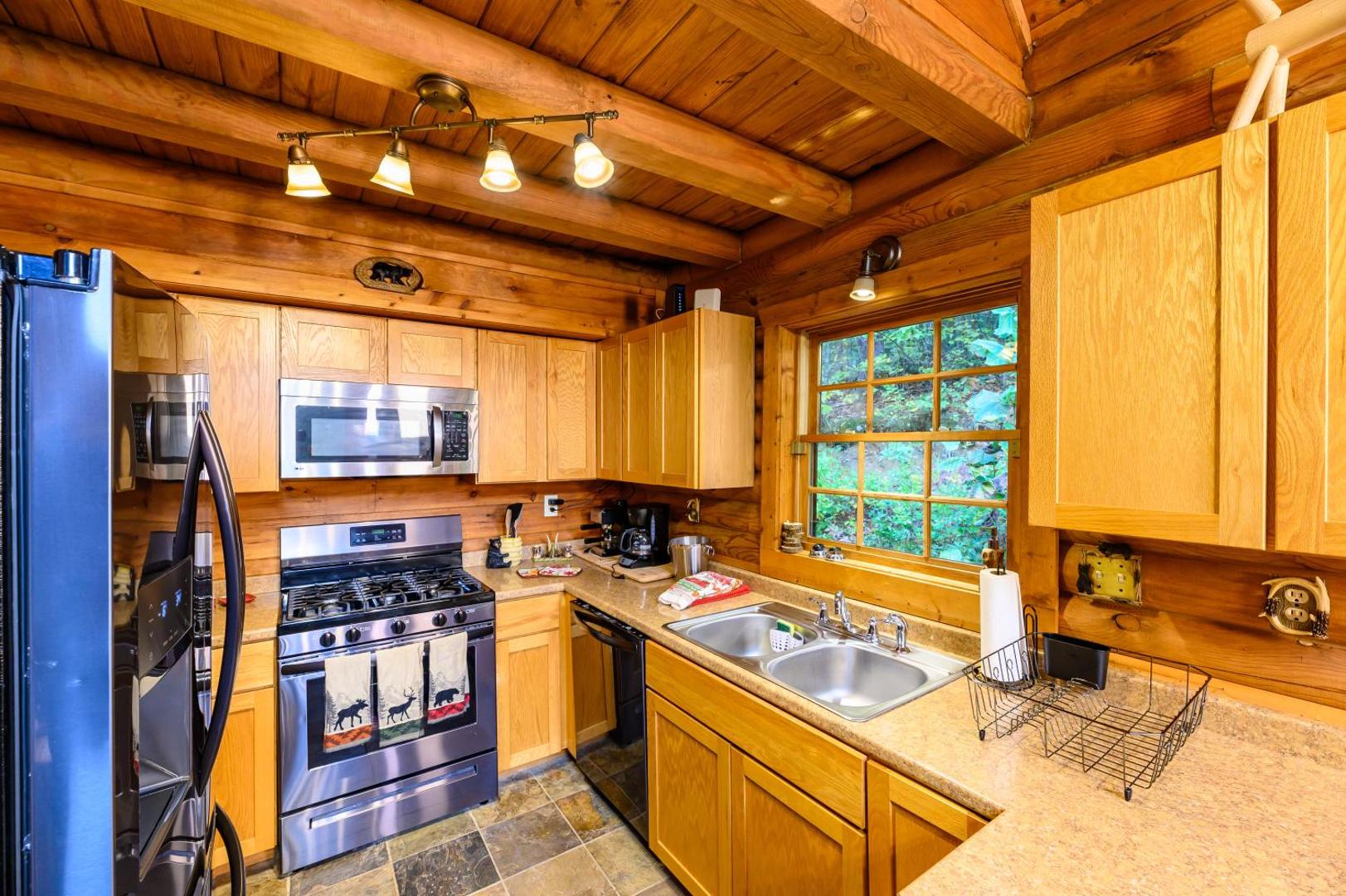 Smokies Overlook Lodge