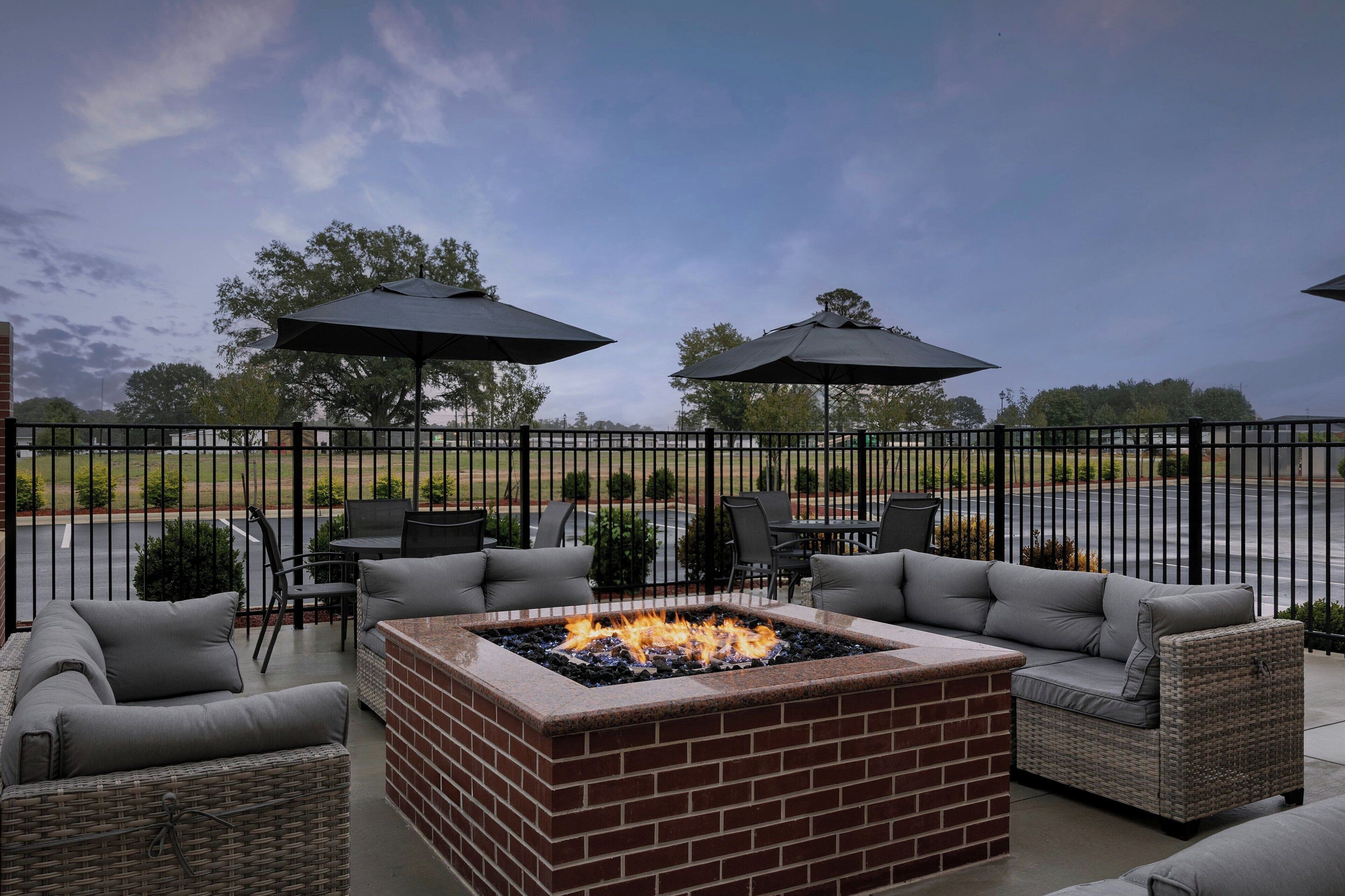 Fairfield By Marriott Inn & Suites Weldon