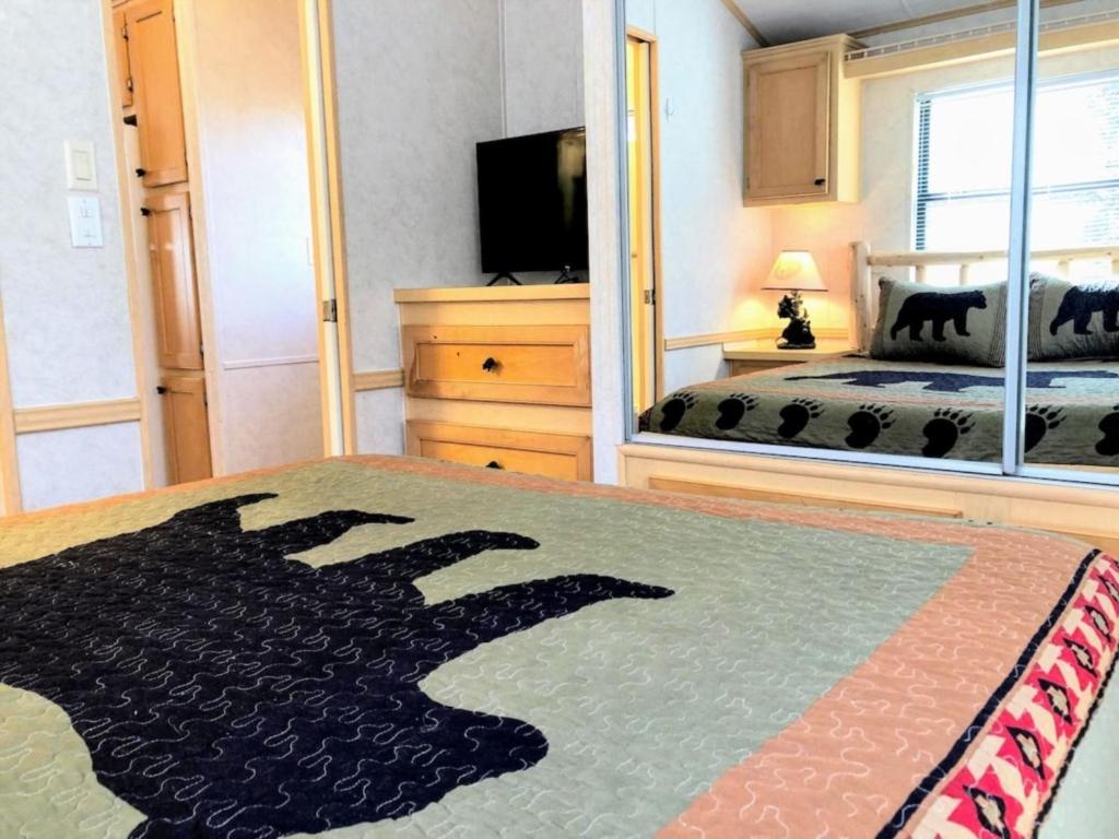 Smoky Mountain Views Cabins