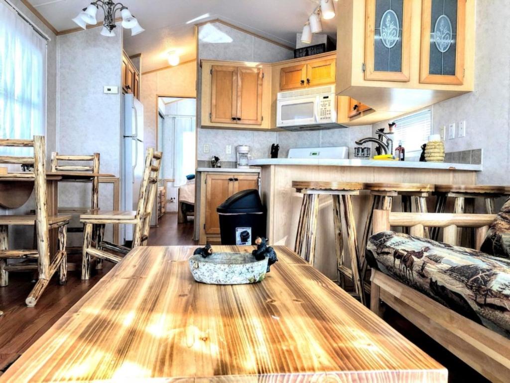 Smoky Mountain Views Cabins