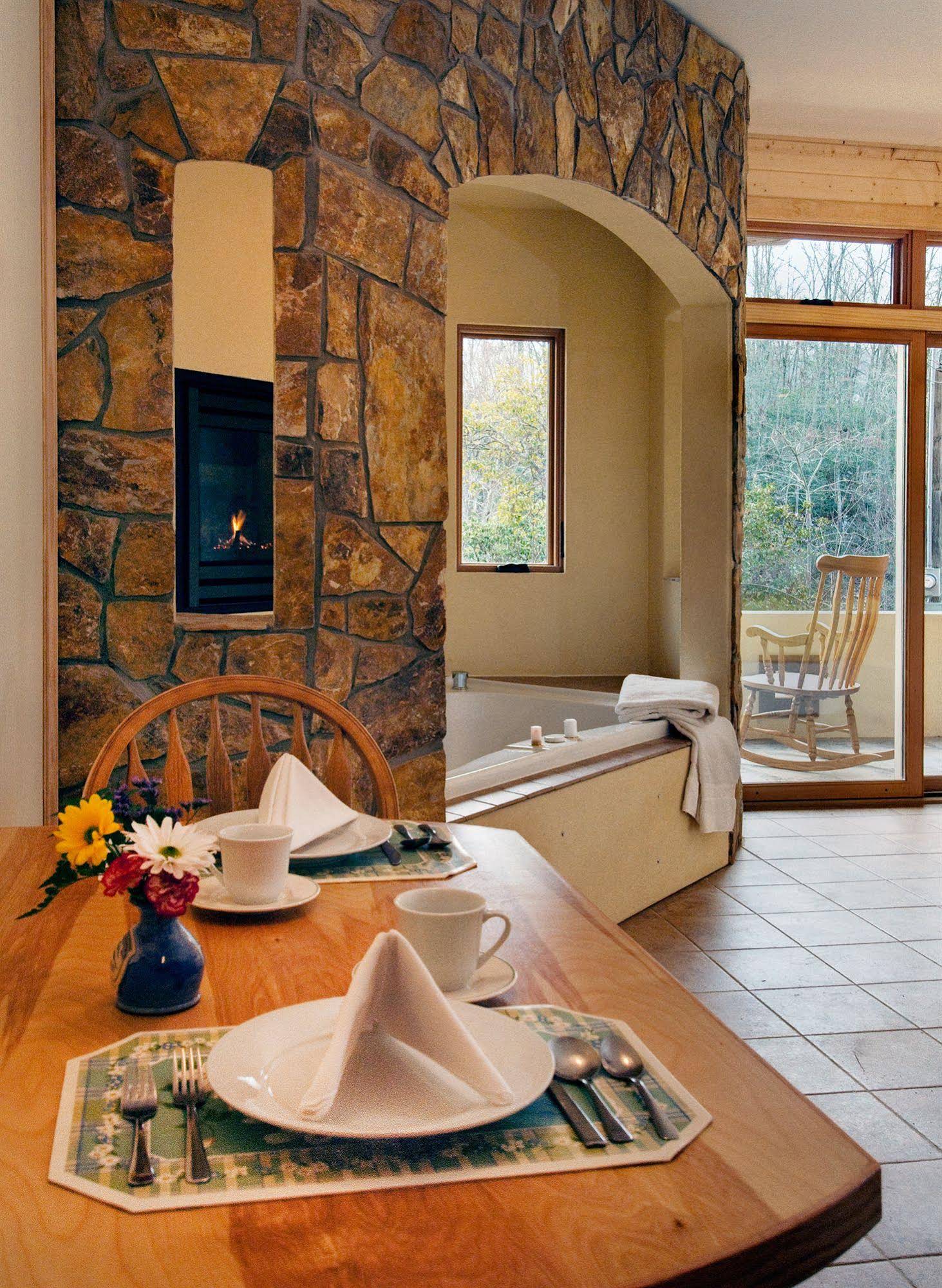 The Chalet Suites Boutique Hotel