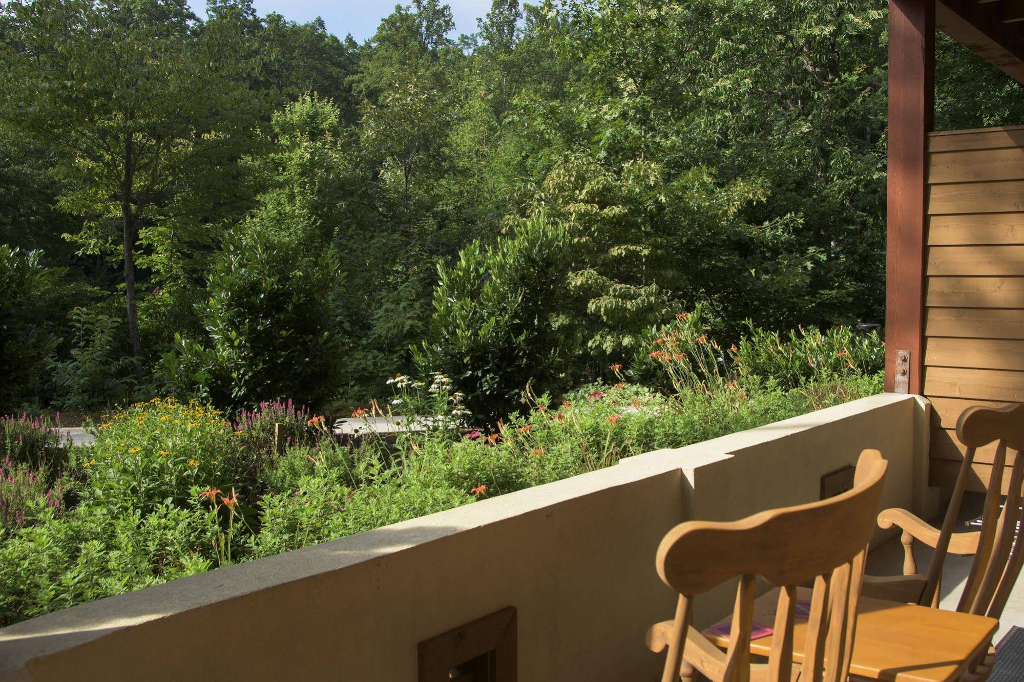 The Chalet Suites Boutique Hotel