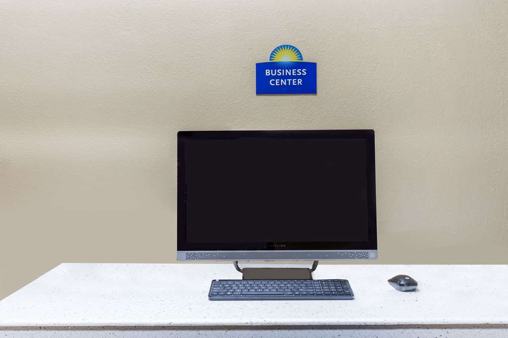 Quality Inn Near Speedway