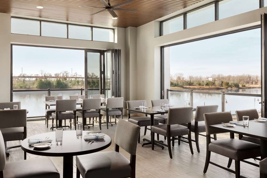 Embassy Suites by Hilton Wilmington Riverfront