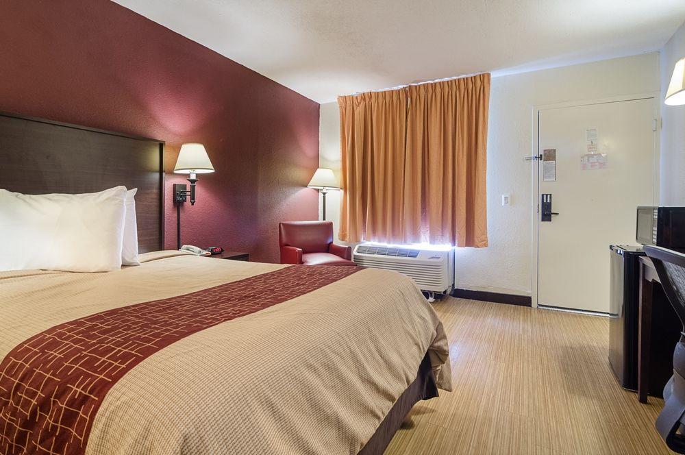 Red Roof Inn Wilmington