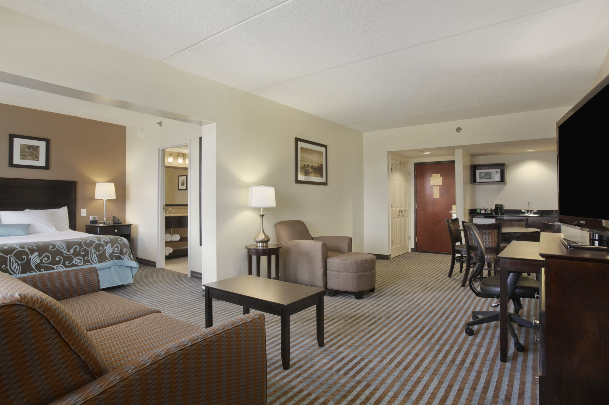 Wingate by Wyndham Wilmington