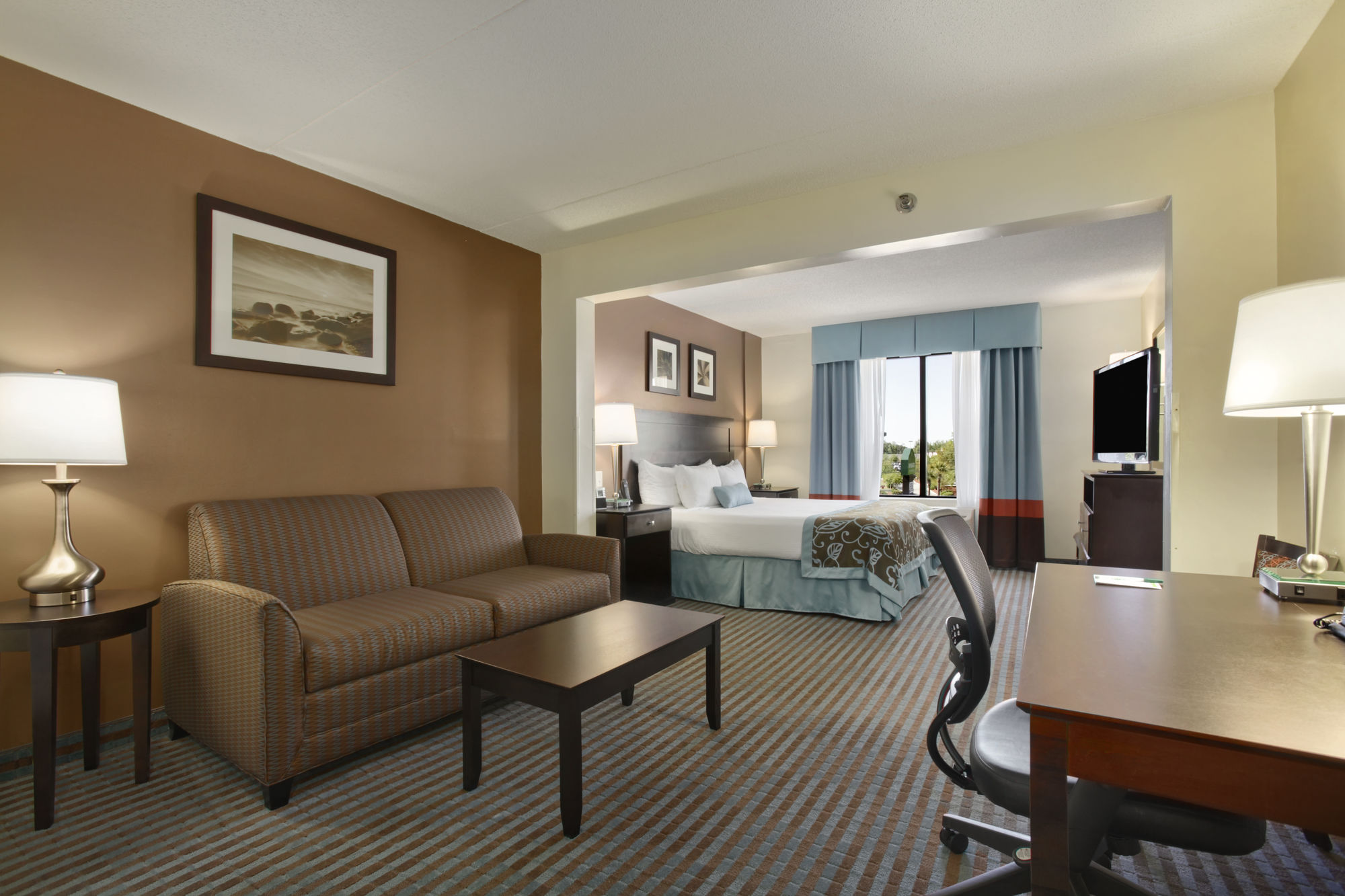 Wingate by Wyndham Wilmington