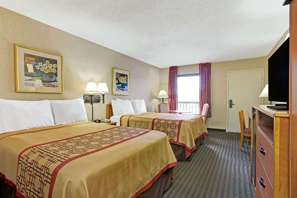 Days Inn by Wyndham Wilson