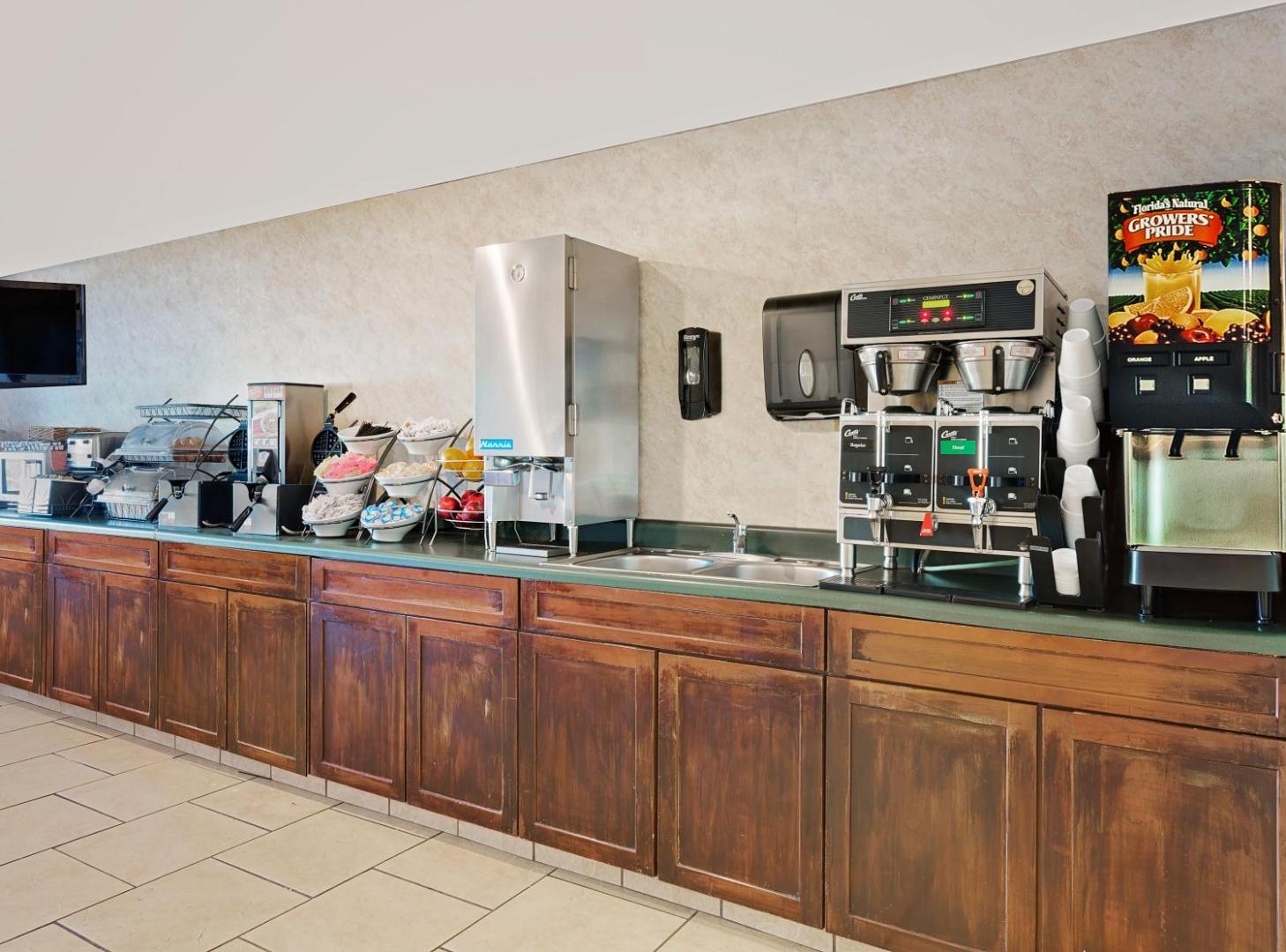 Microtel Inn & Suites by Wyndham Winston Salem