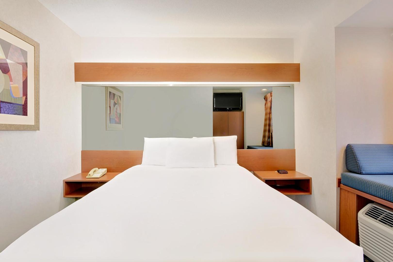 Microtel Inn & Suites by Wyndham Winston Salem