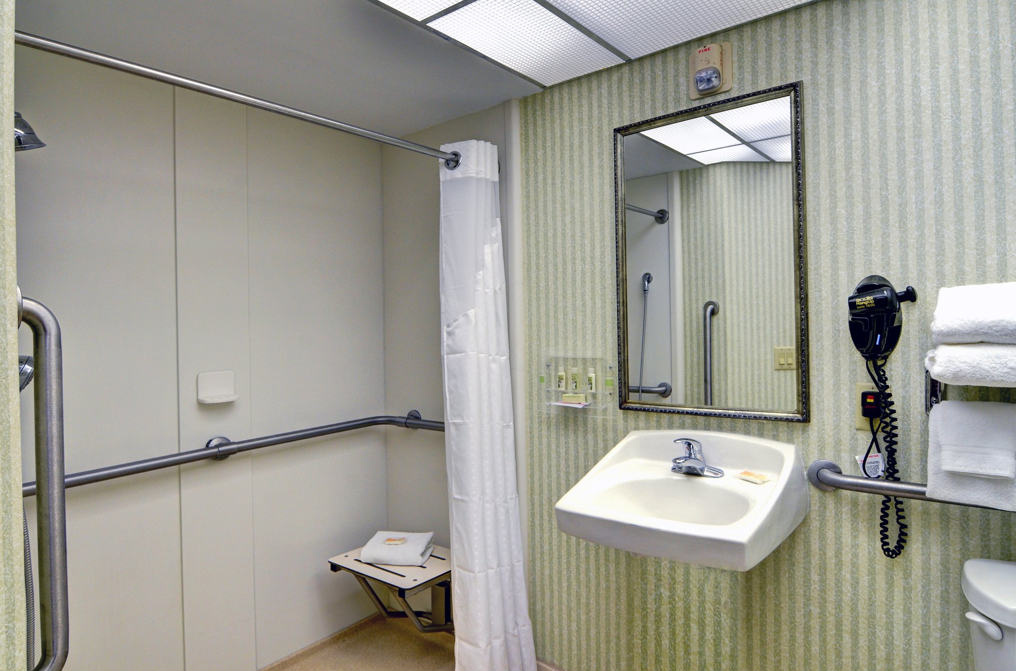 Holiday Inn Resort Wilmington E-Wrightsville Beach