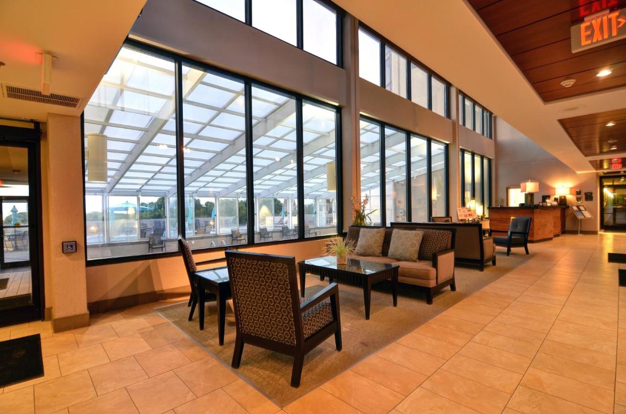 Shell Island Resort