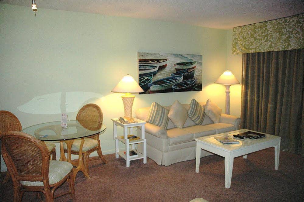 Summer Sands Suites