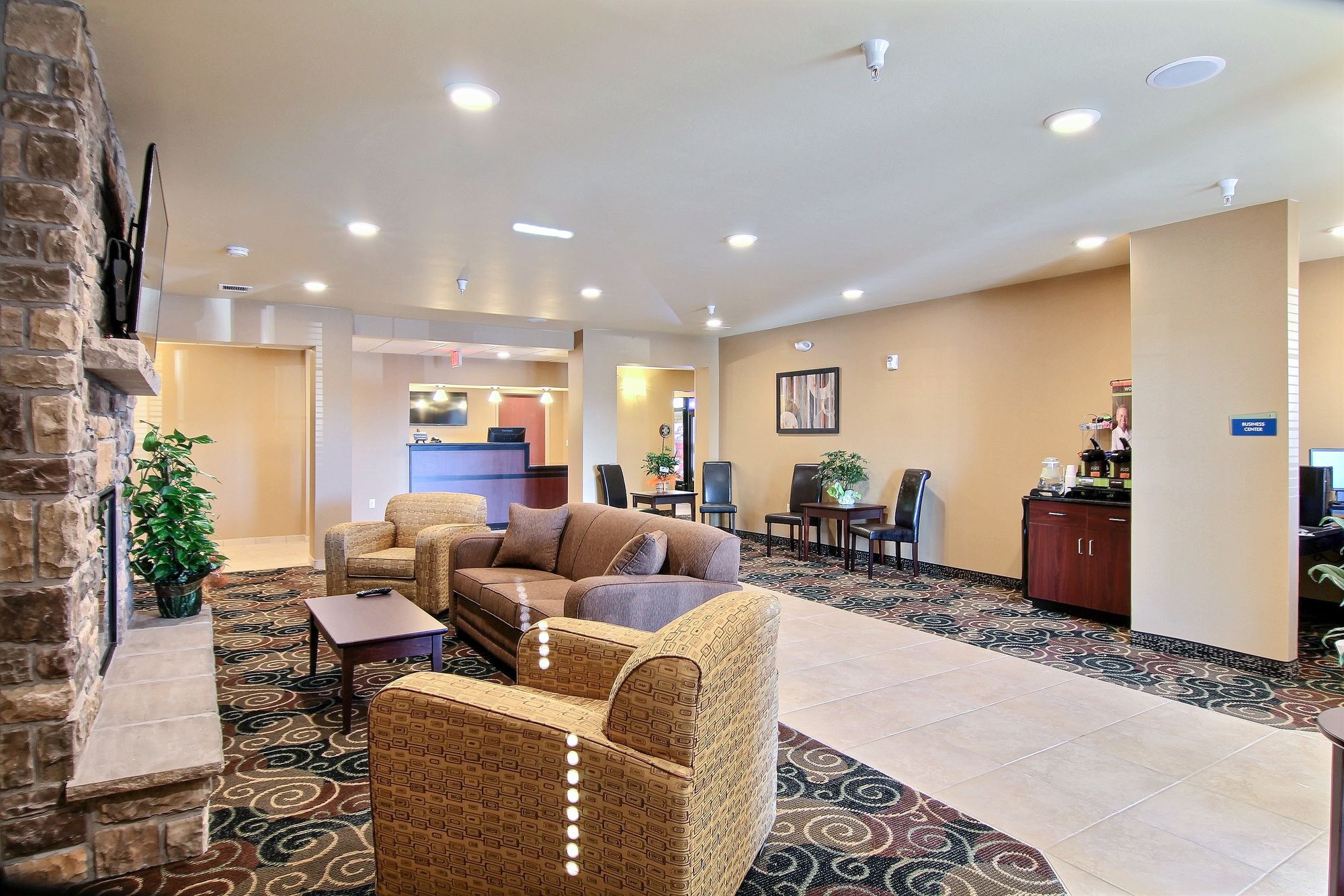 Cobblestone Hotel & Suites Beulah
