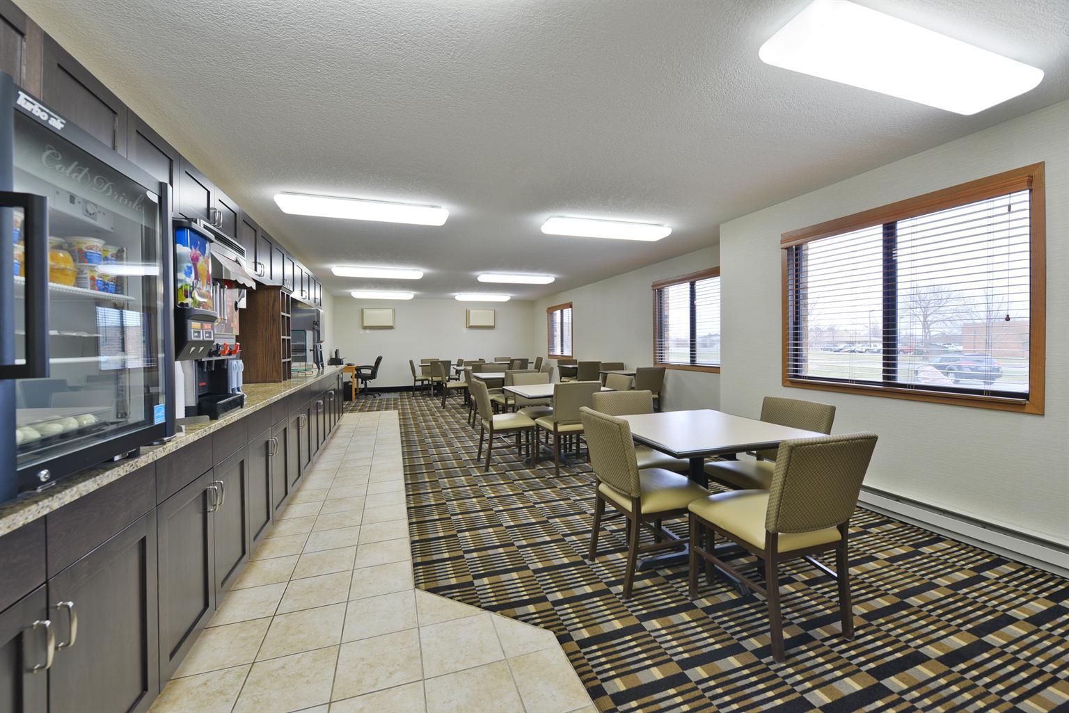 Americas Best Value Inn & Suites