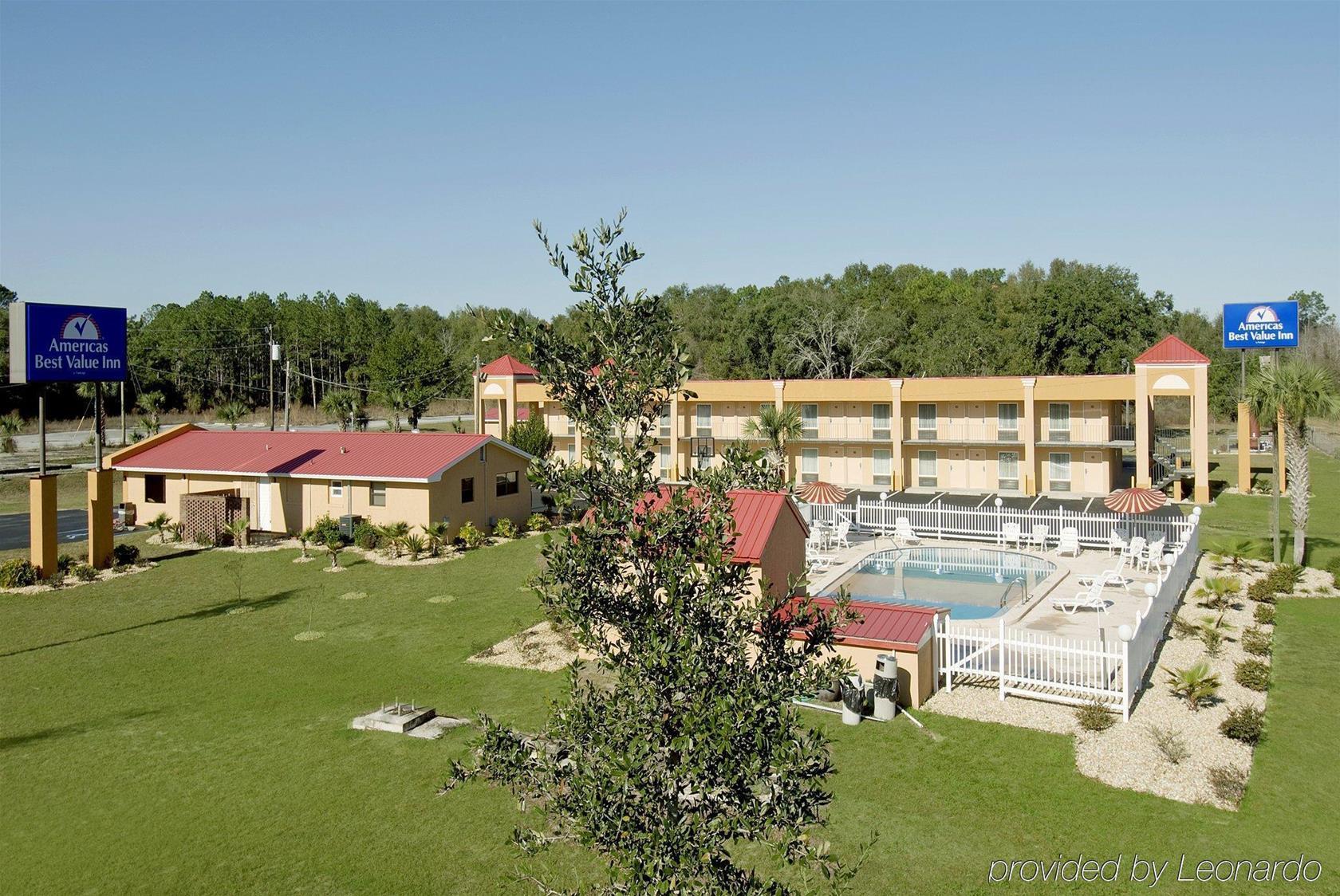 Americas Best Value Inn & Suites