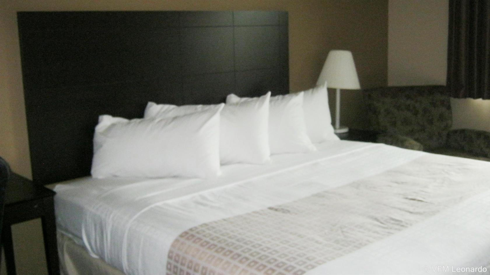 Americas Best Value Inn & Suites