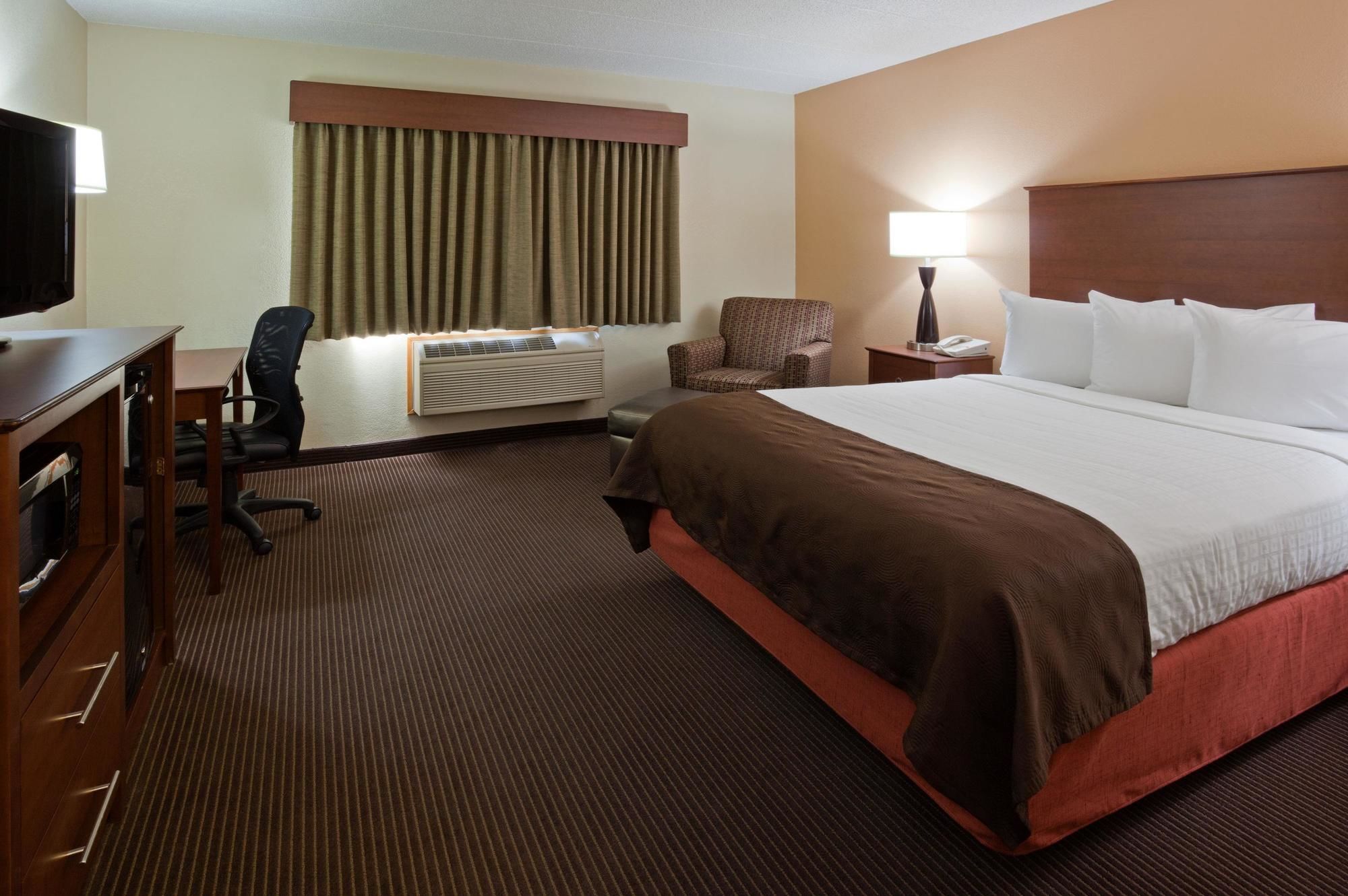 AmericInn Lodge & Suites Bismarck