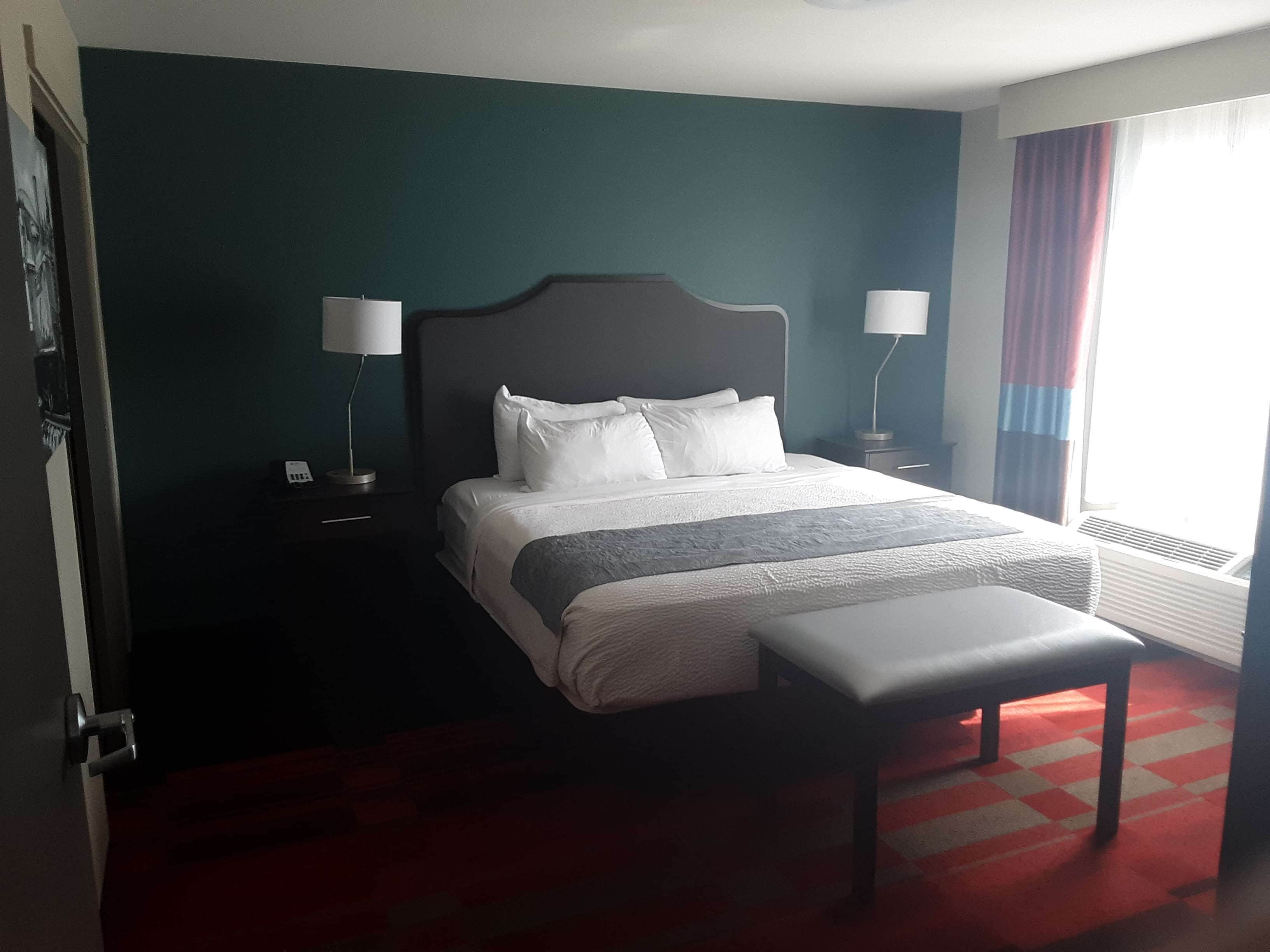 Best Western Roosevelt Place Hotel