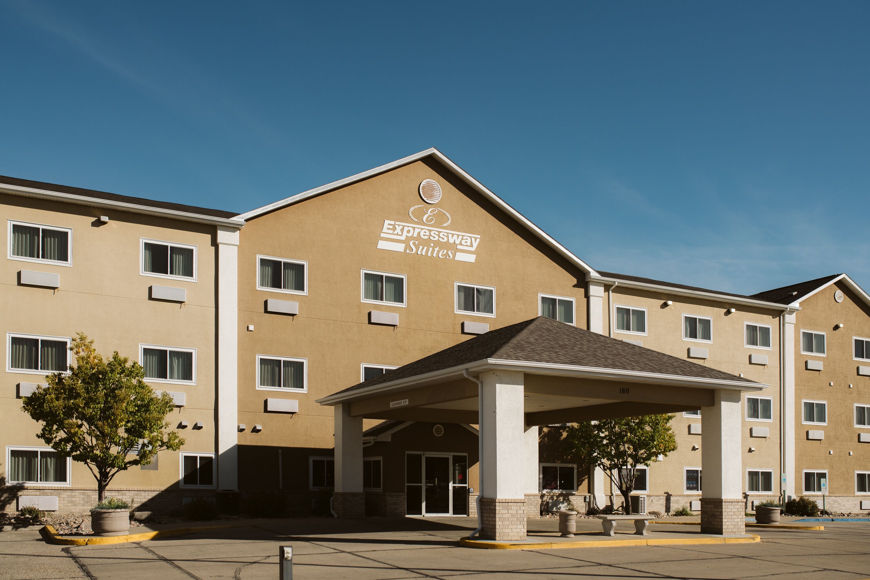 EverSpring Suites