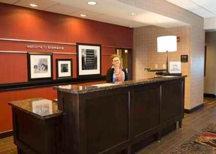 Hampton Inn & Suites Bismarck Northwest