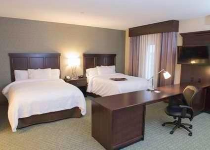 Hampton Inn & Suites Bismarck Northwest