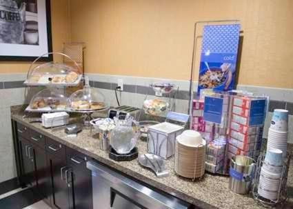 Hampton Inn & Suites Bismarck Northwest