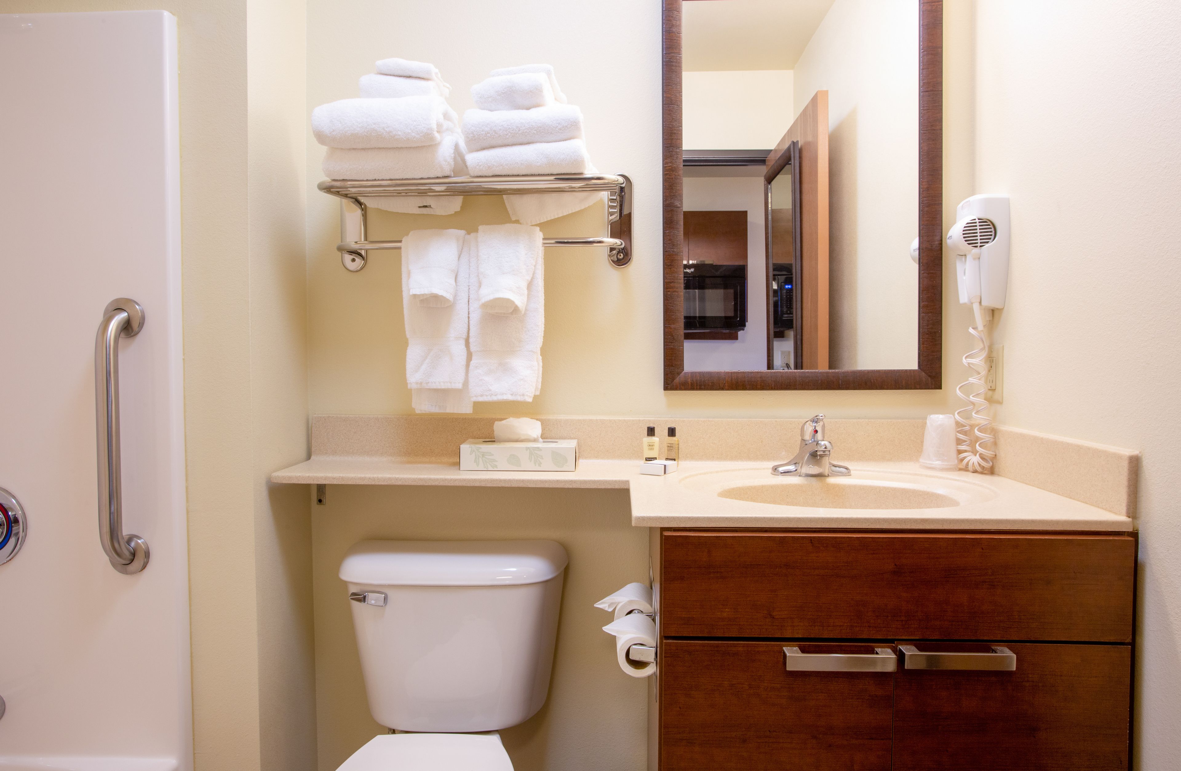 My Place Hotel - Bismarck, ND
