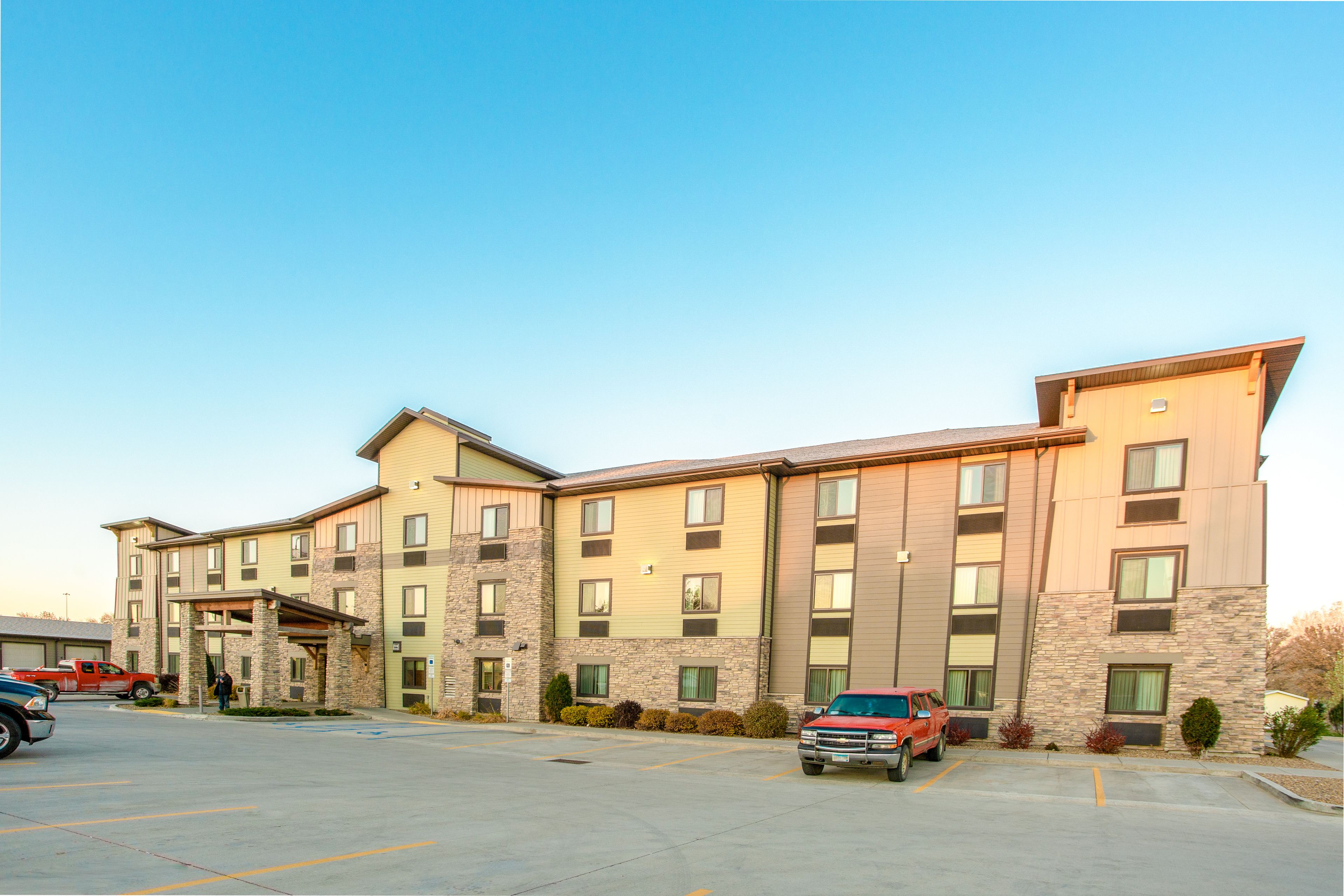 My Place Hotel - Bismarck, ND