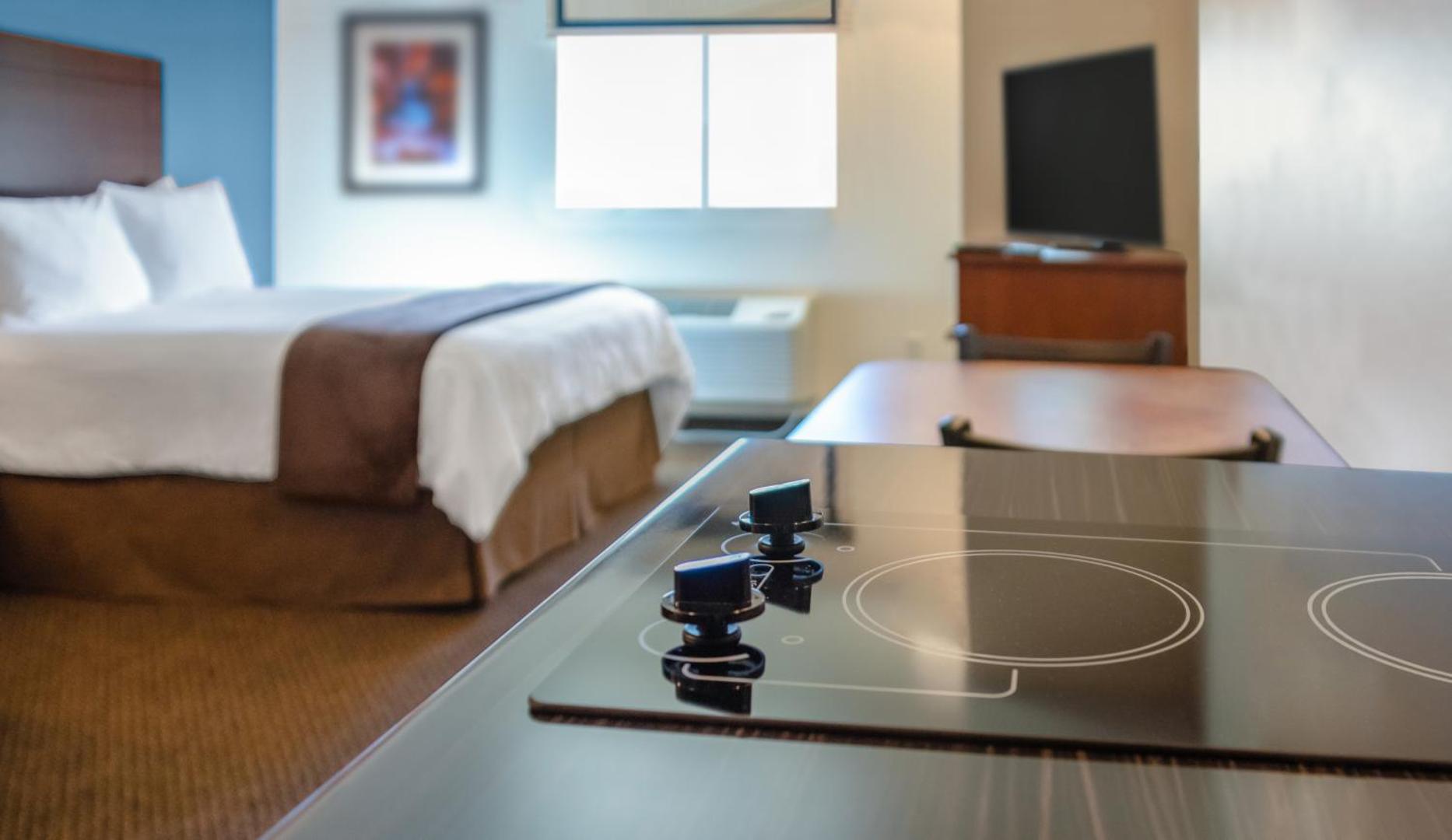 My Place Hotel - Bismarck, ND
