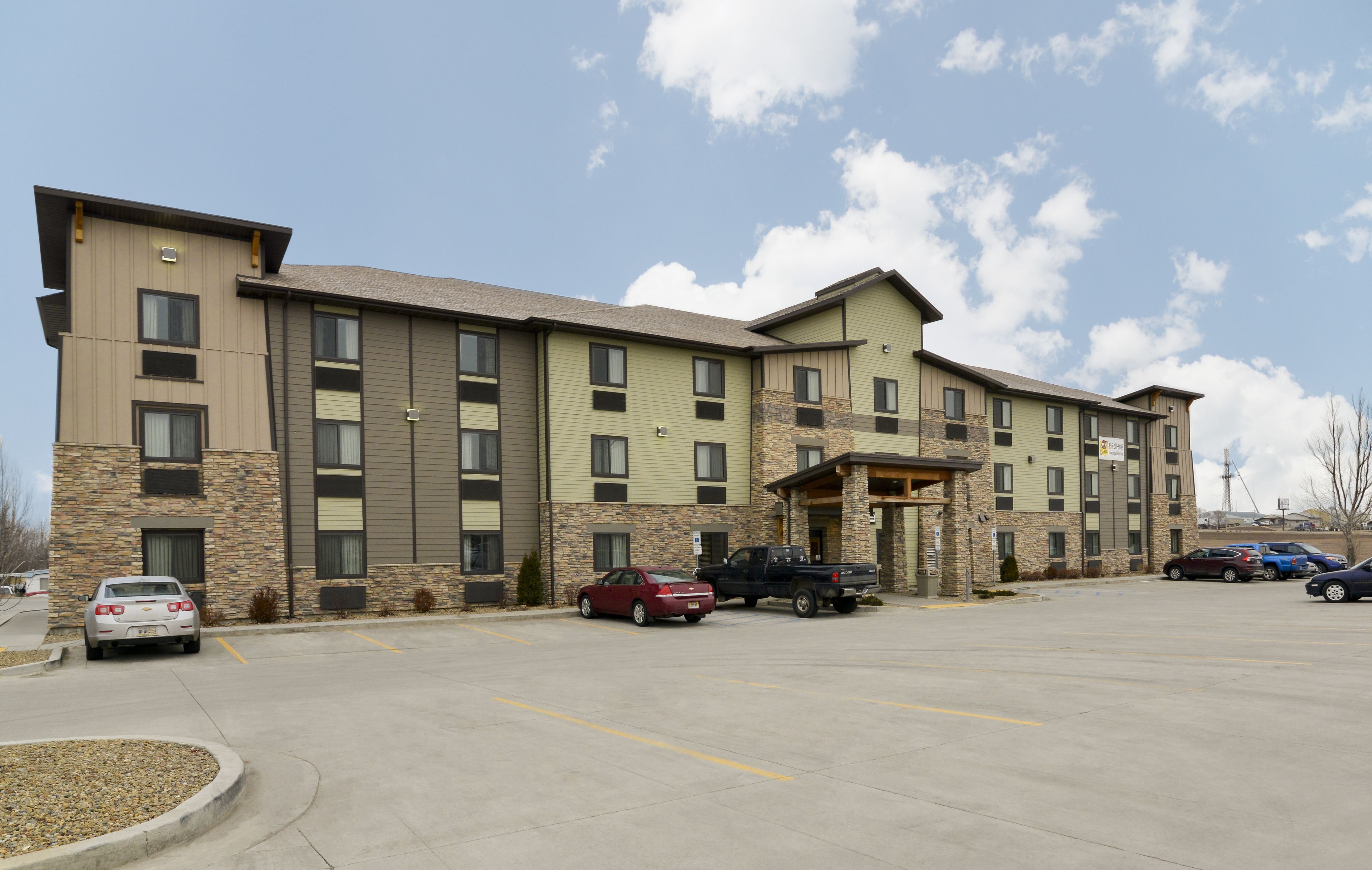 My Place Hotel - Bismarck, ND