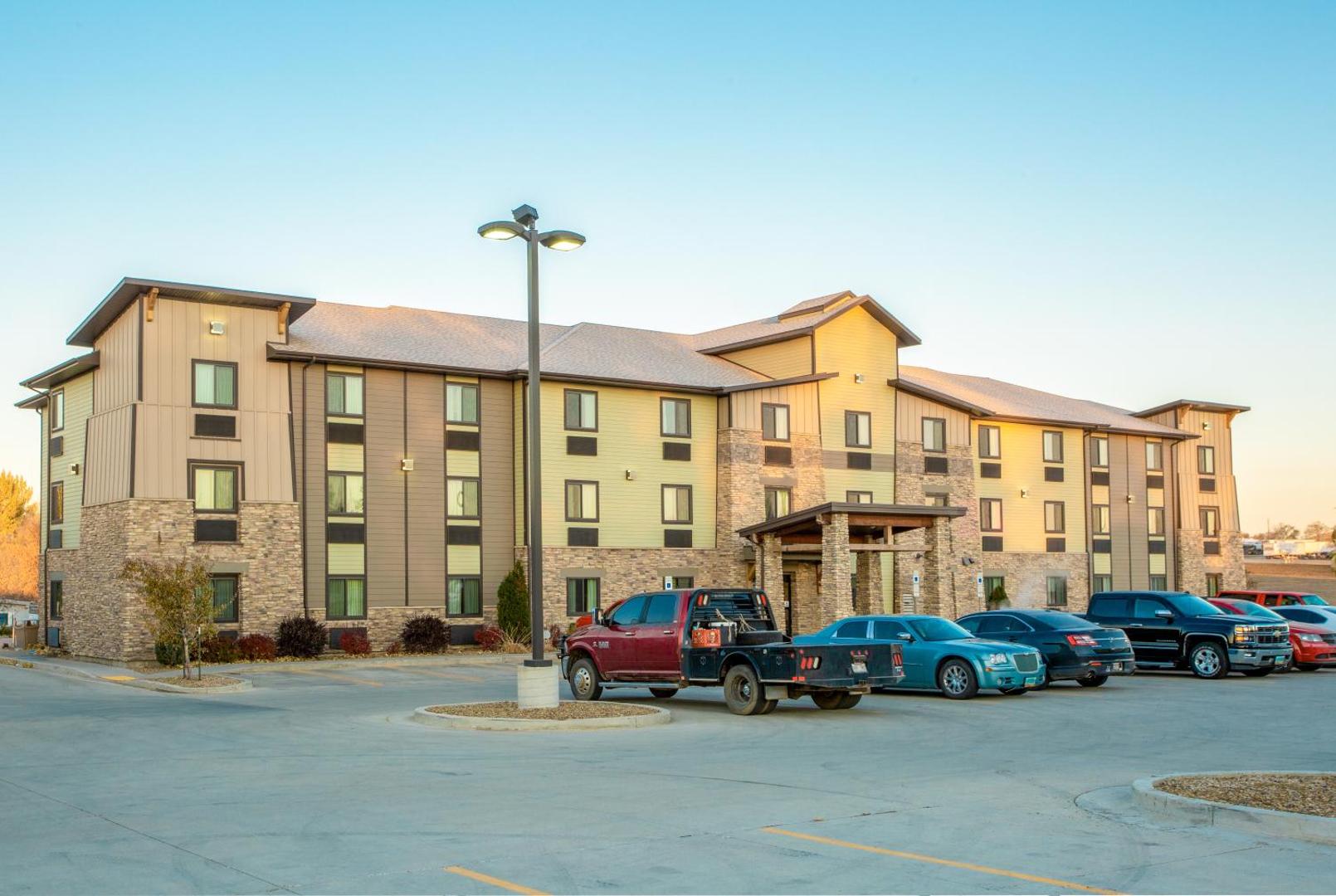 My Place Hotel - Bismarck, ND