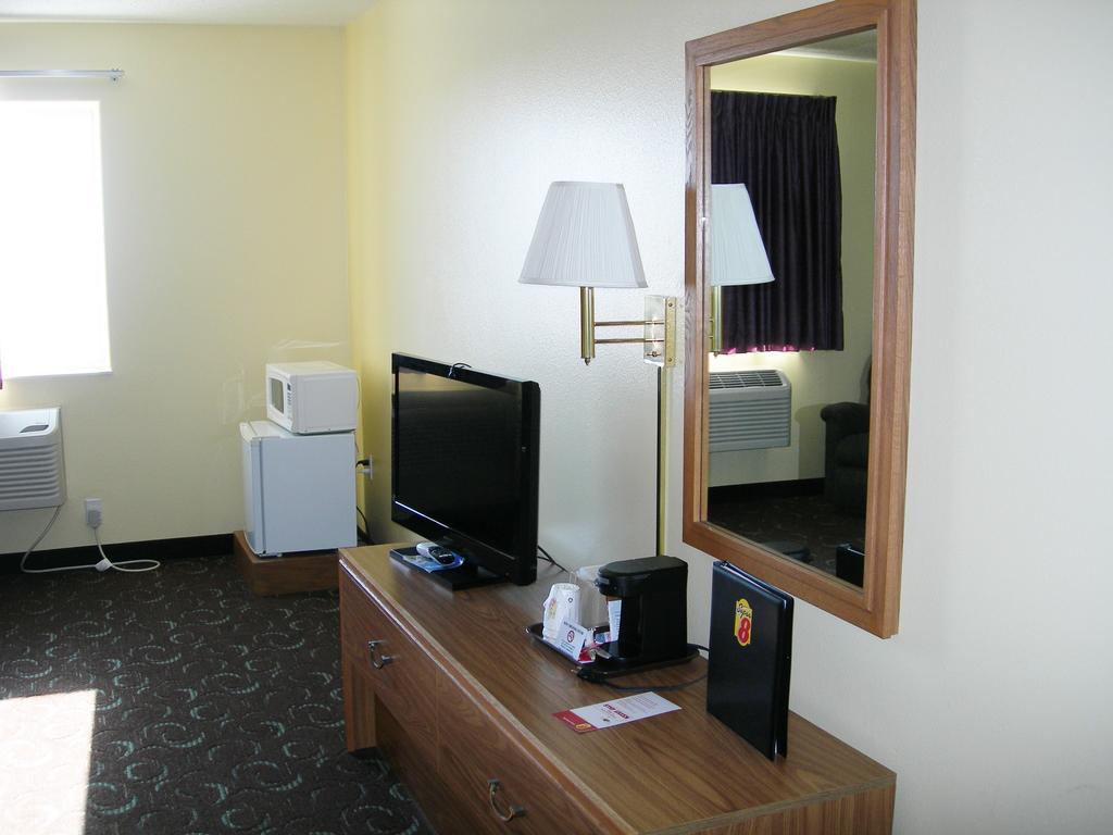Shalom Inn