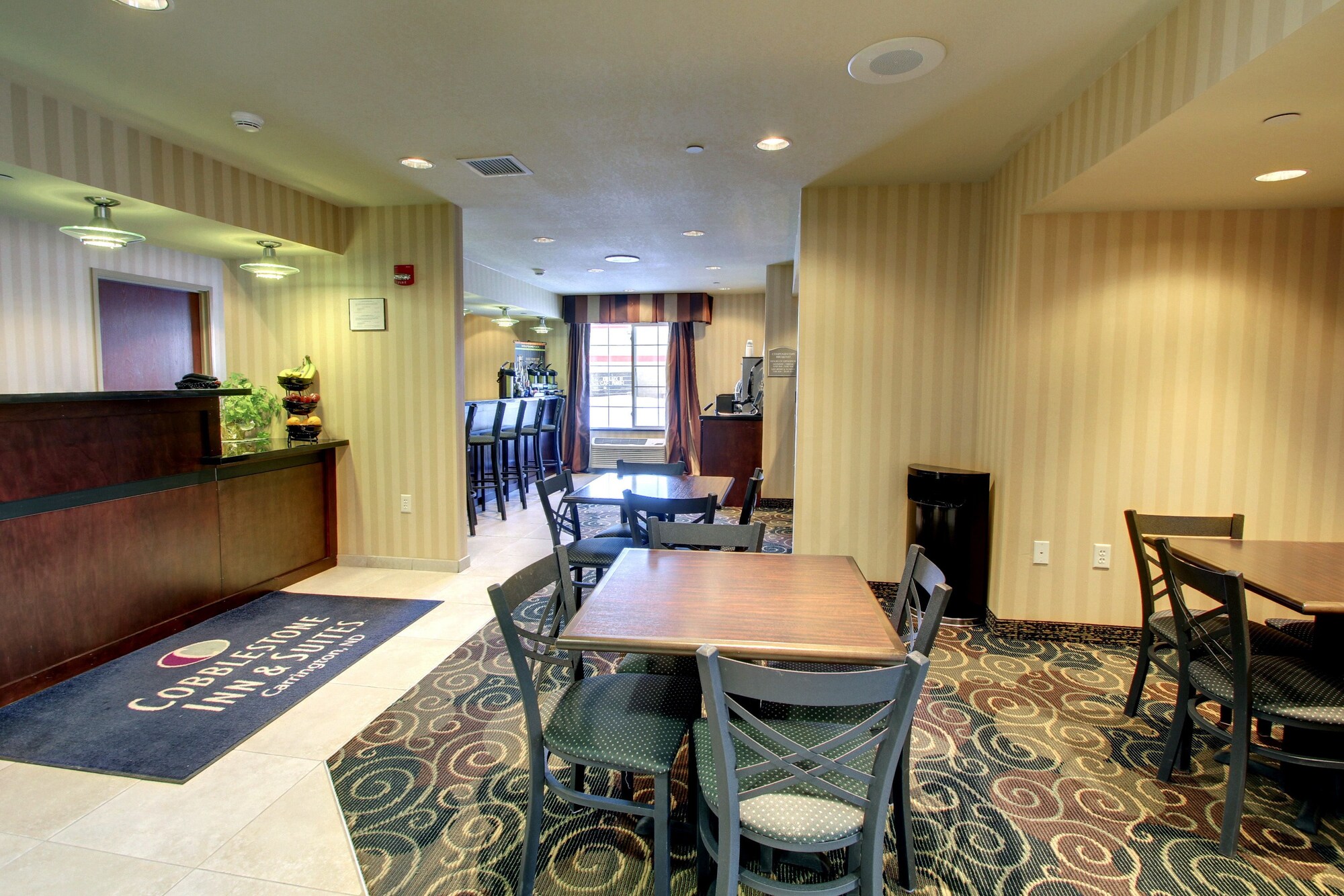 Cobblestone Inn & Suites Carrington