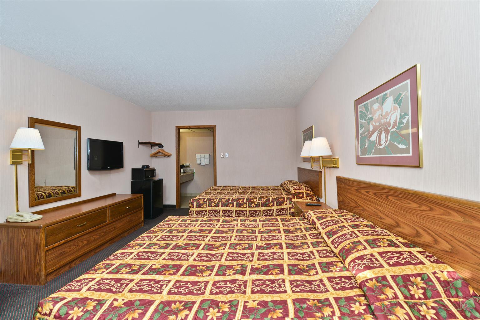 Roadway Inn