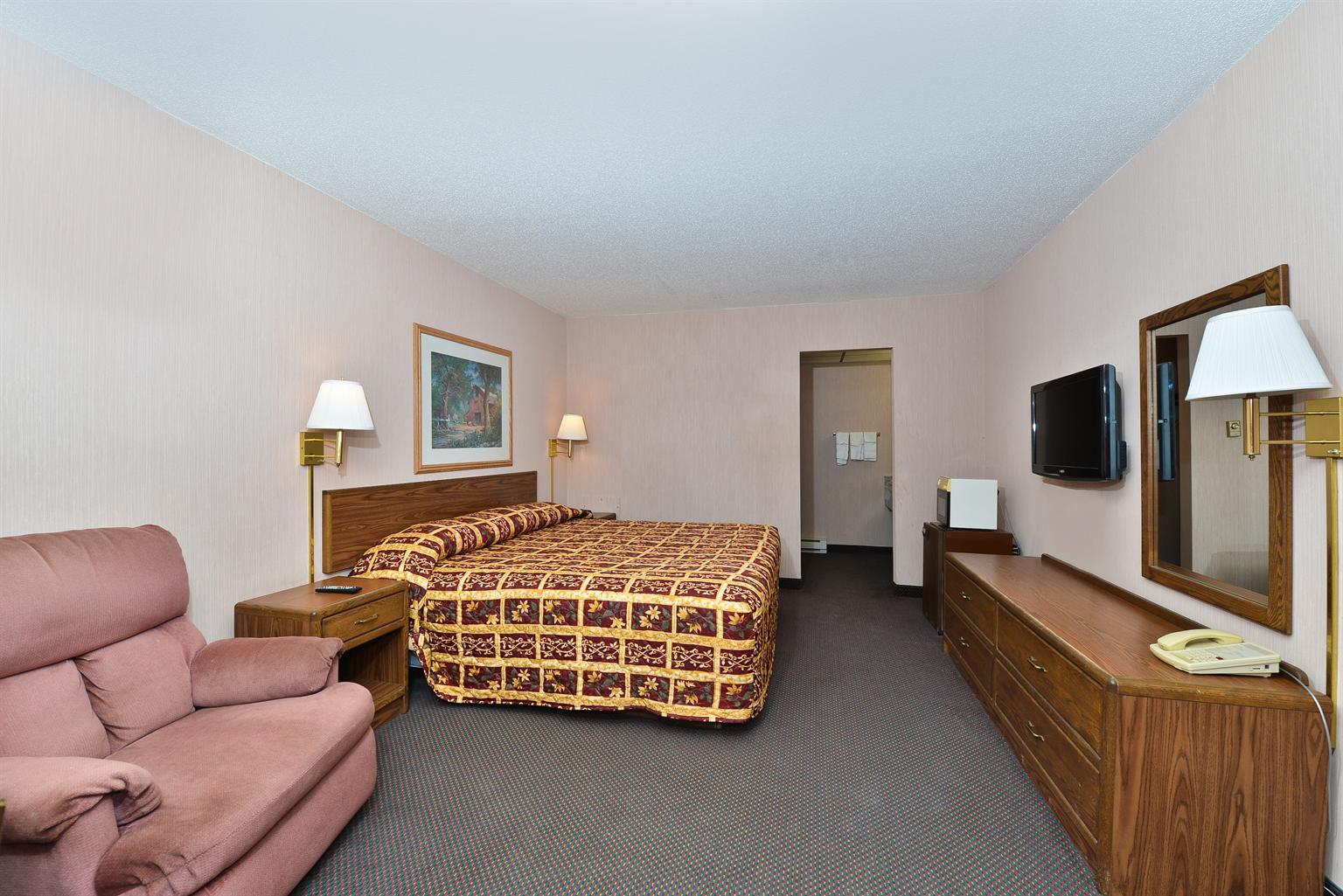 Roadway Inn