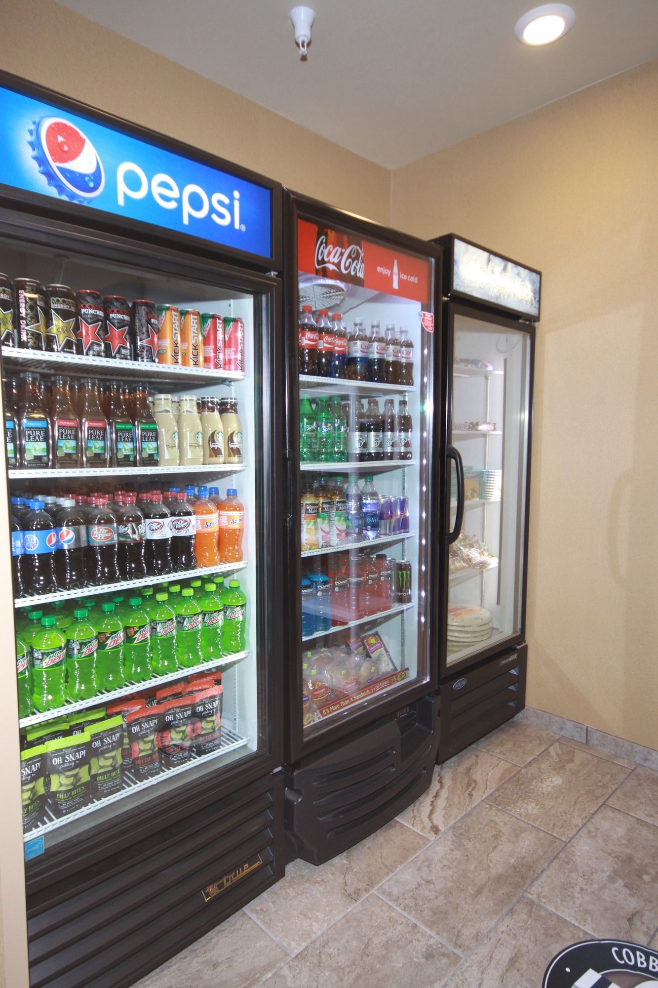 Cobblestone Hotel & Suites - Devils Lake