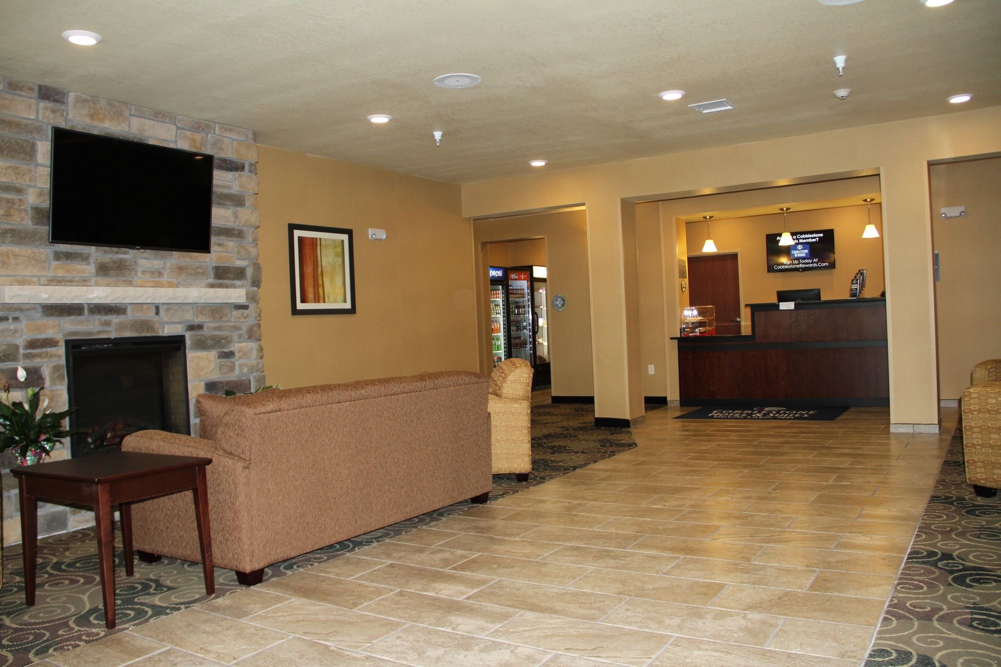 Cobblestone Hotel & Suites - Devils Lake