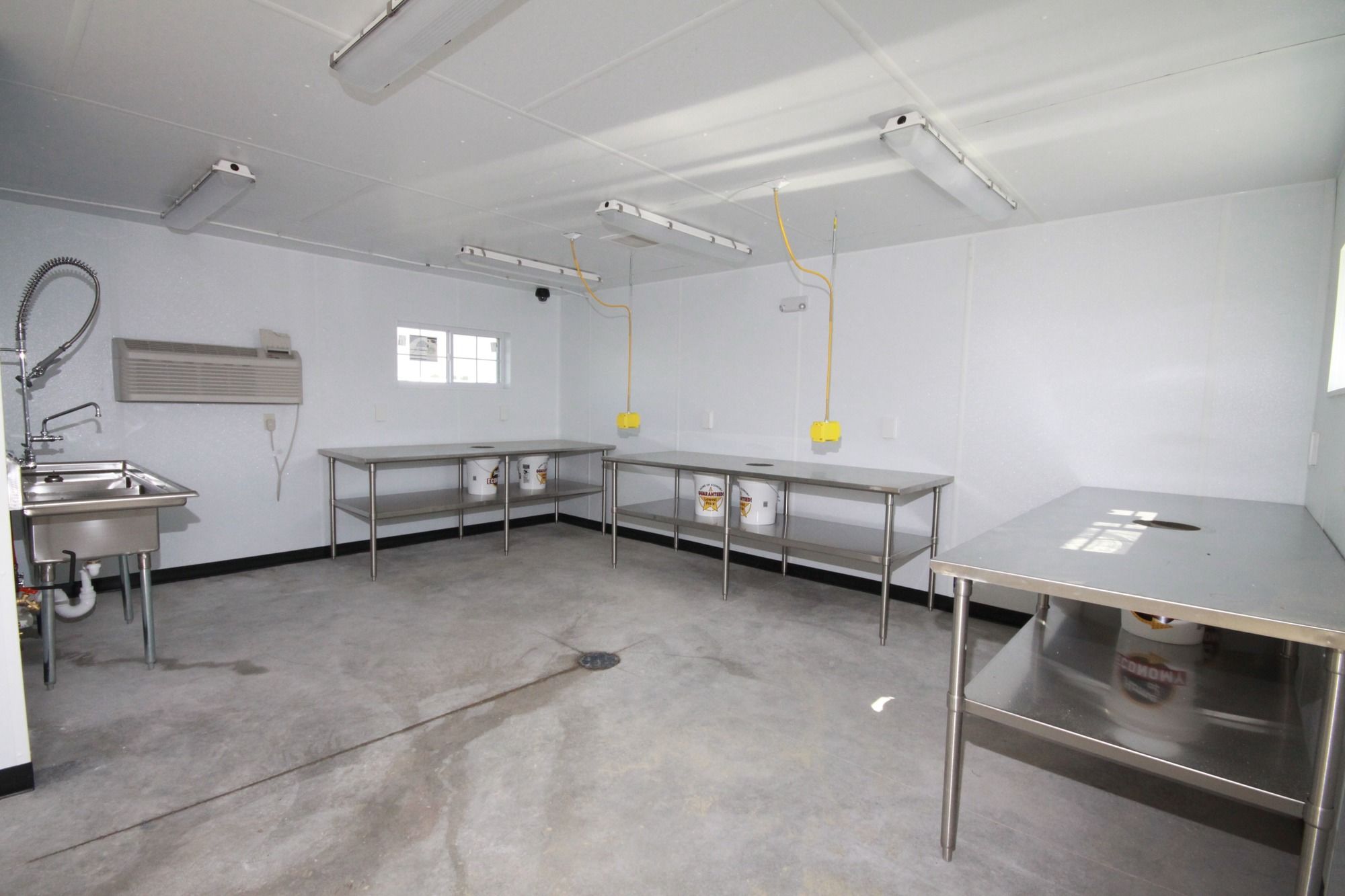 Cobblestone Hotel & Suites - Devils Lake