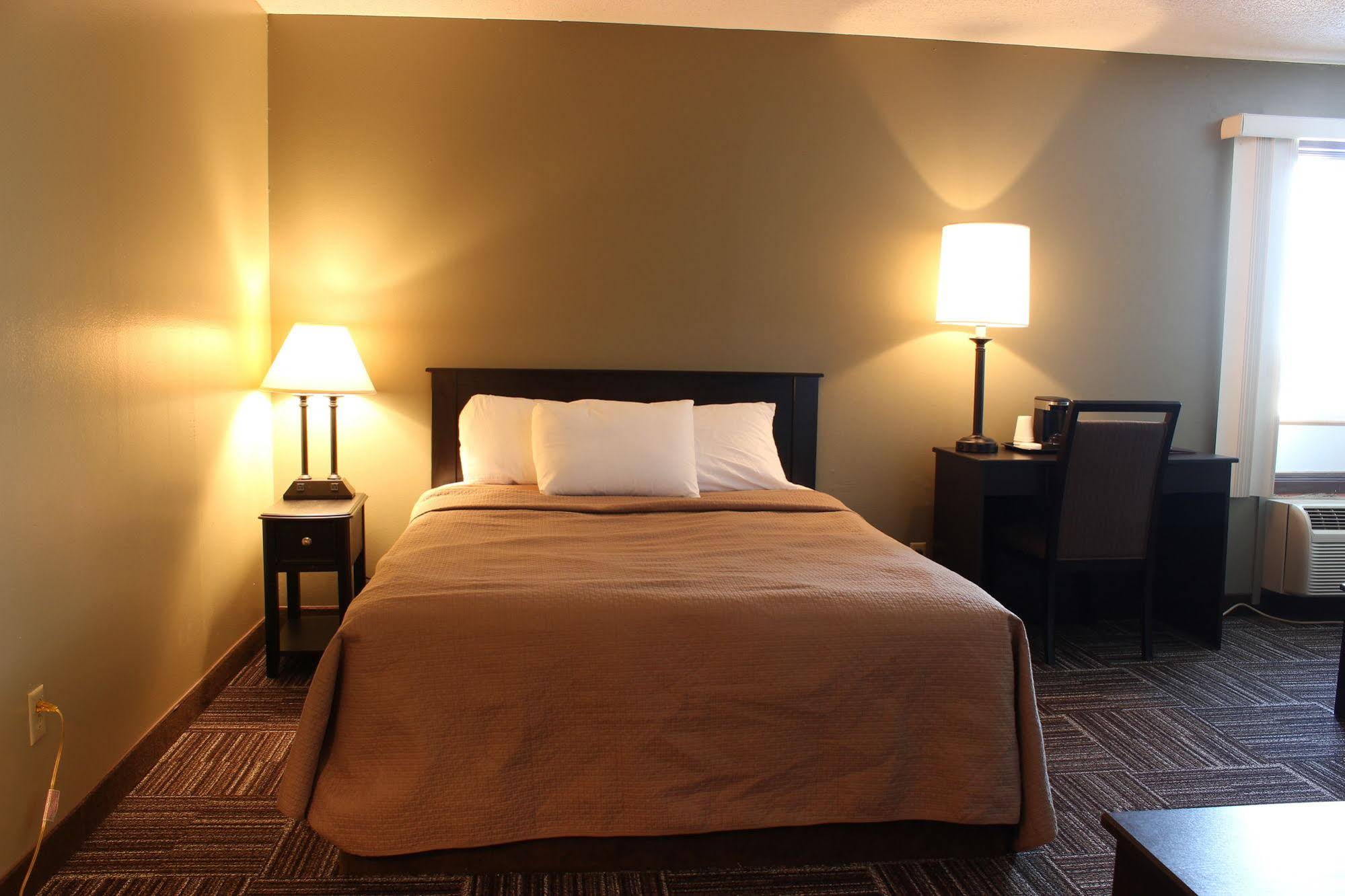 Sunlac Inn