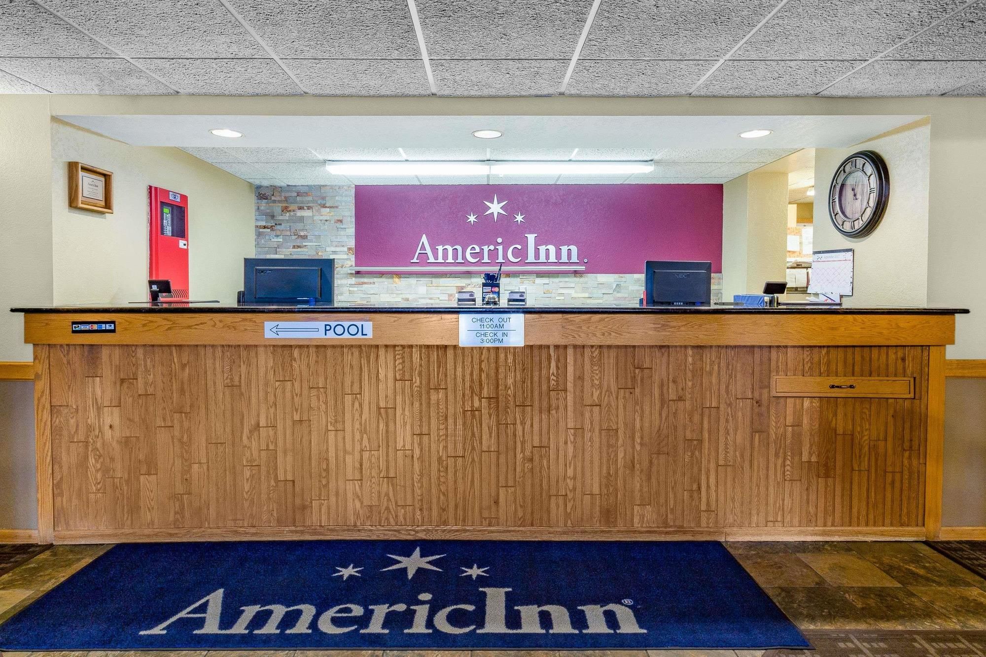 AmericInn by Wyndham Dickinson