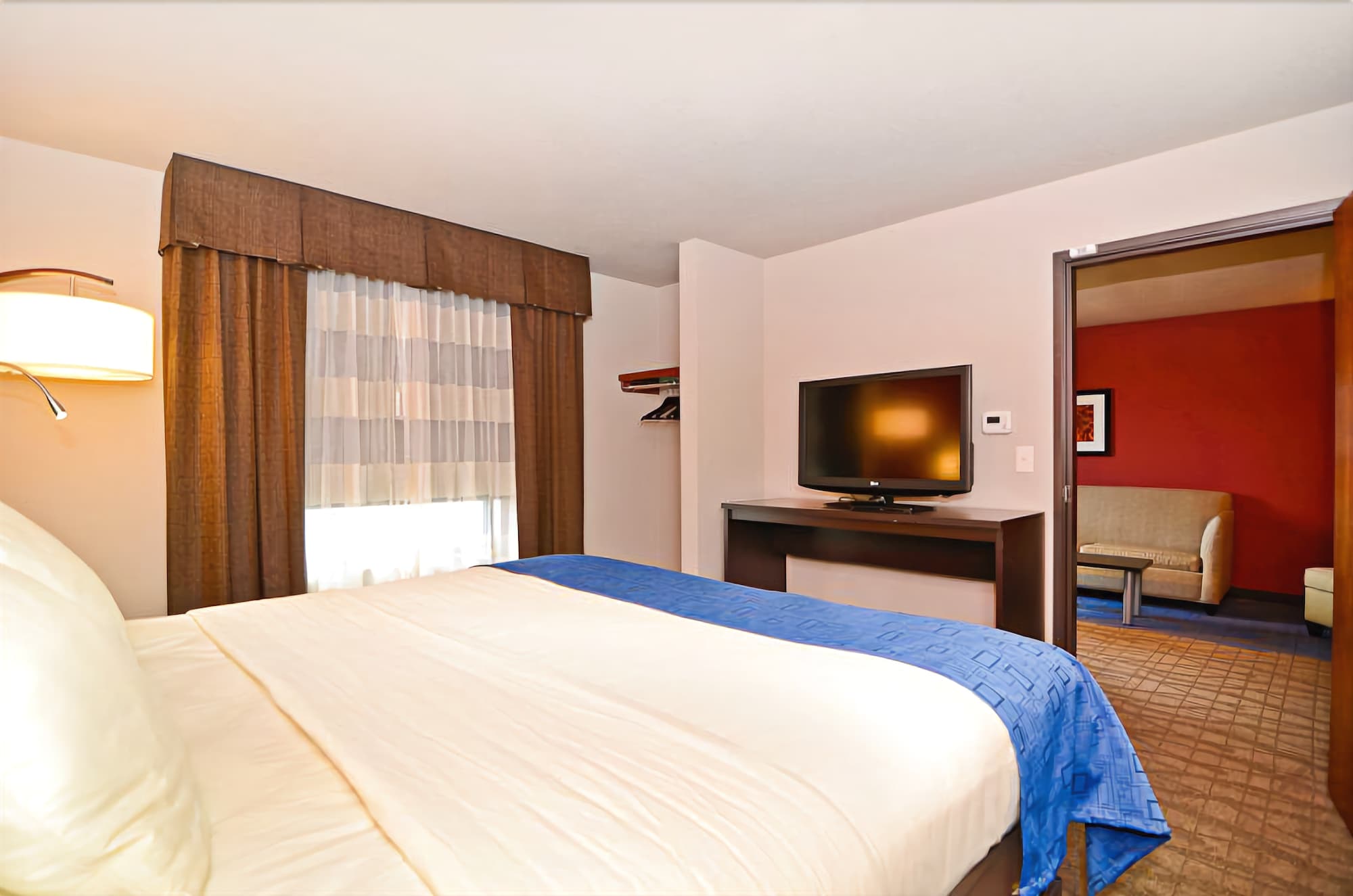 Astoria Hotel And Event Center